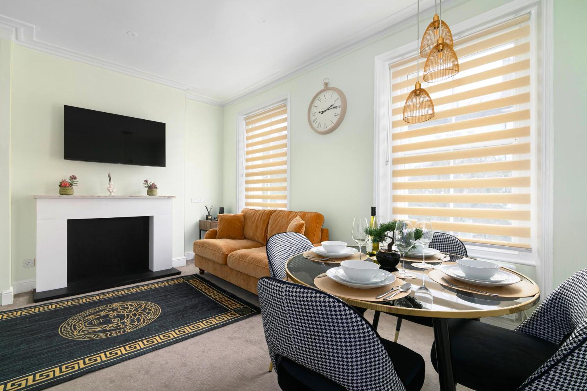 Modern Flat 5 Min To Holland Park! *