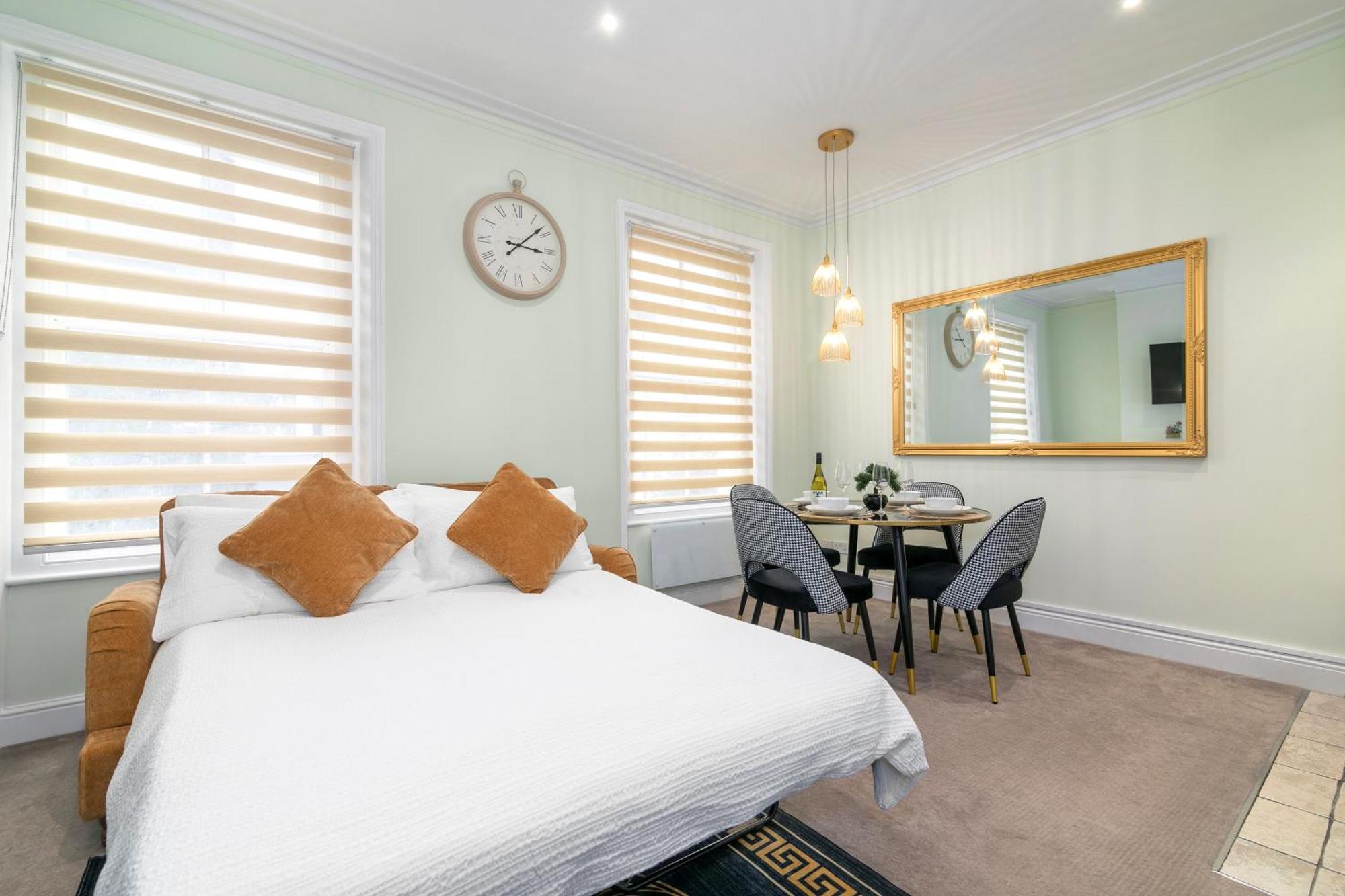 Apartment Modern Flat 5 Min To Holland Park! *