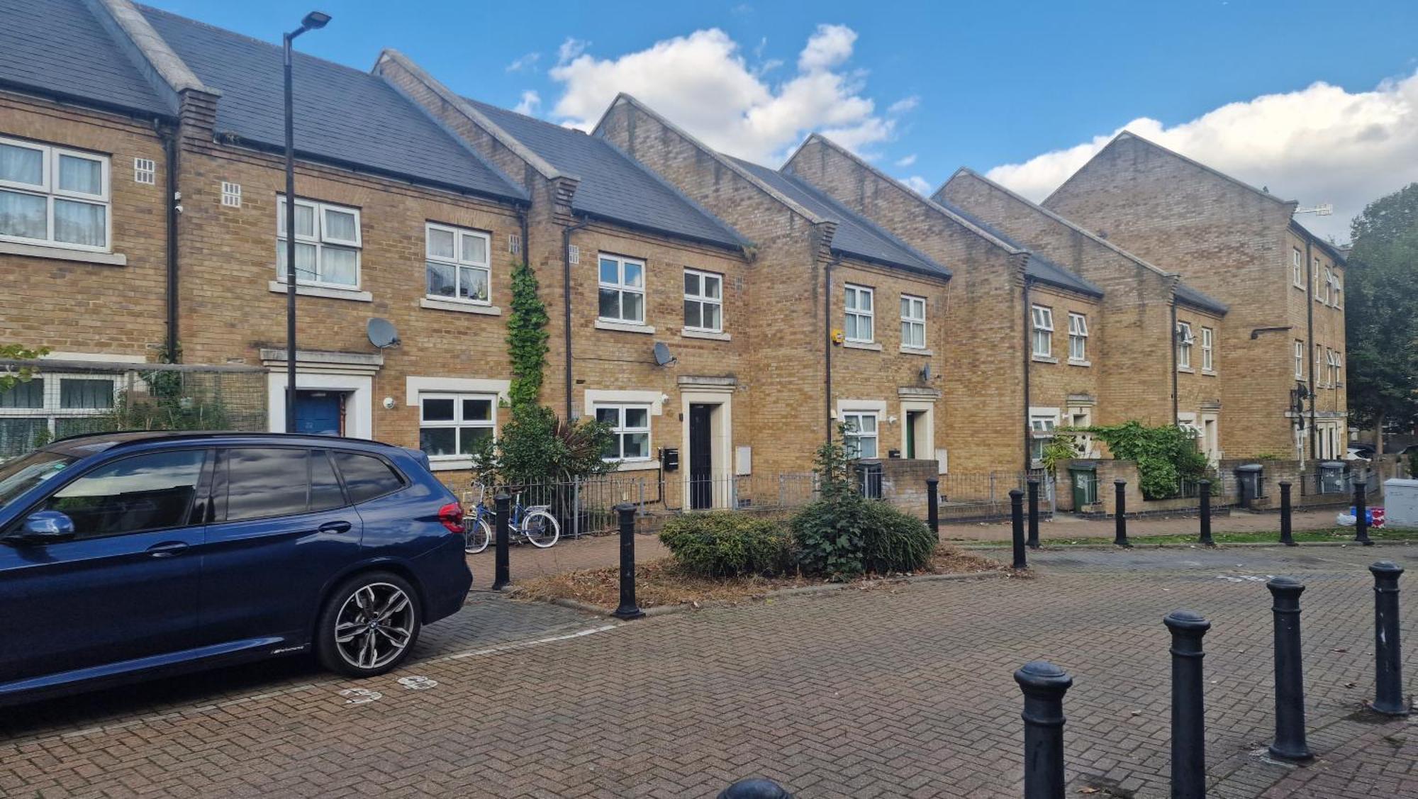 Cozylease 3-bed Canary Wharf Retreat,near Lcy * Londres