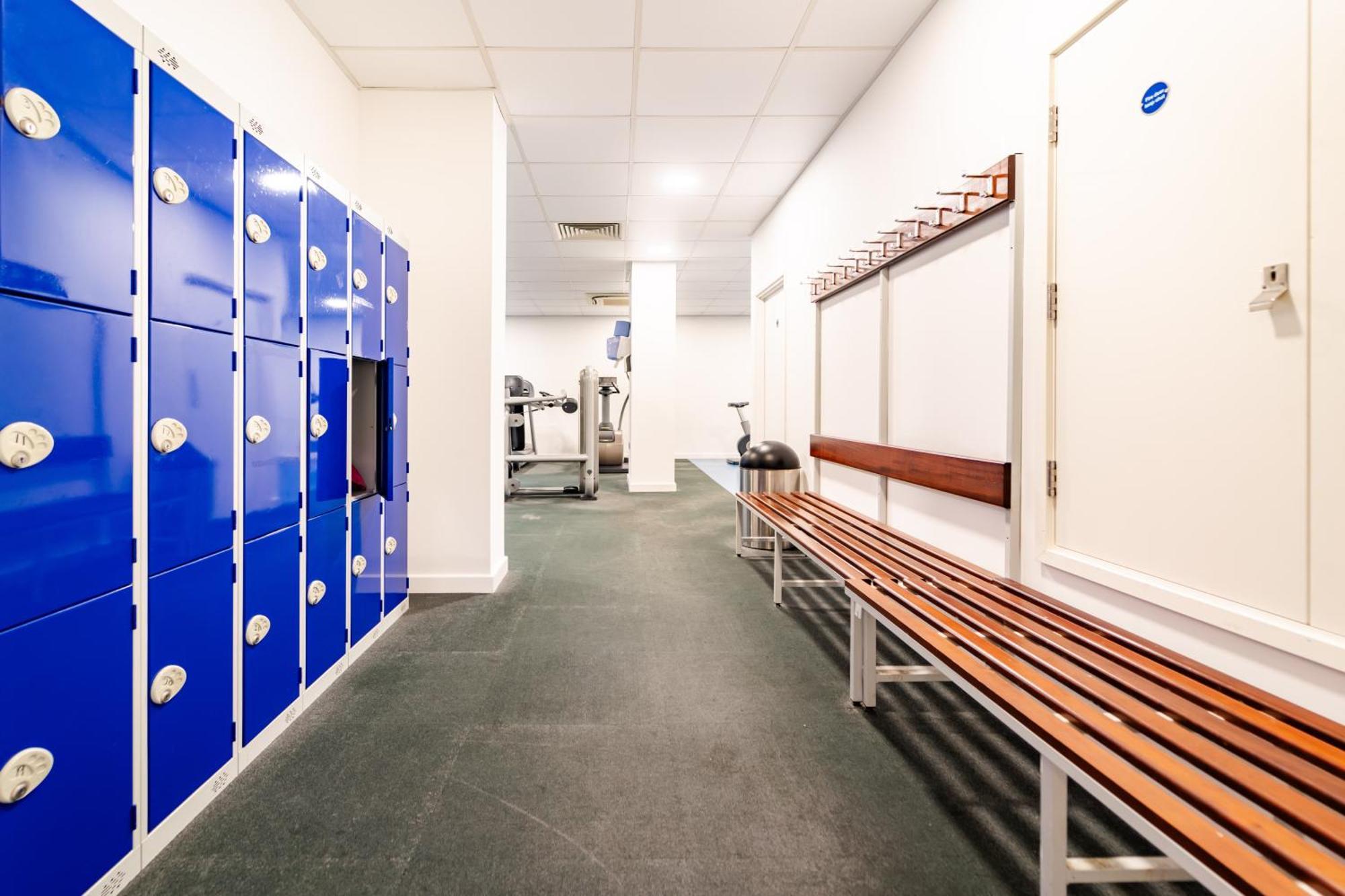 Chic Near Tower Hill With A Gym Apartamento
