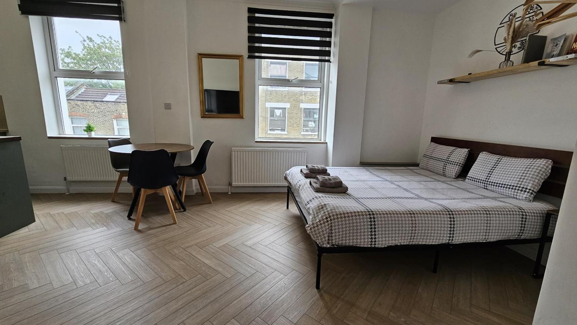 Newly Renovated & Ensuite Rooms! - Camberwell