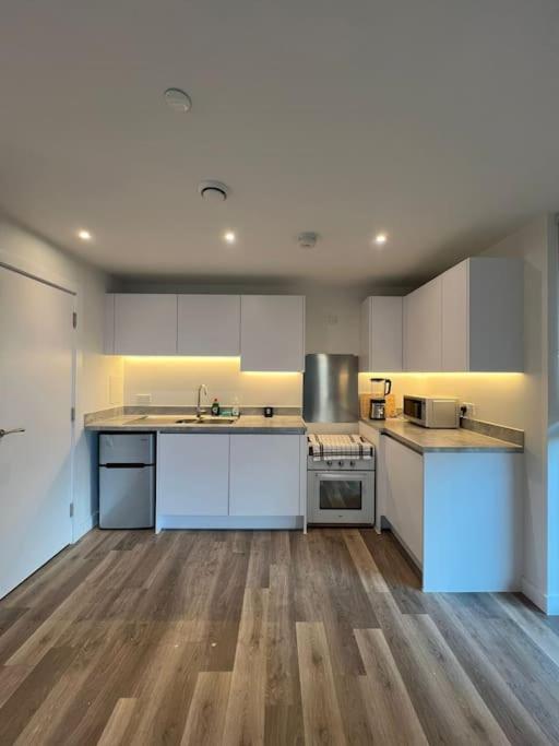 Apartamento Entire 1 Bedroom *