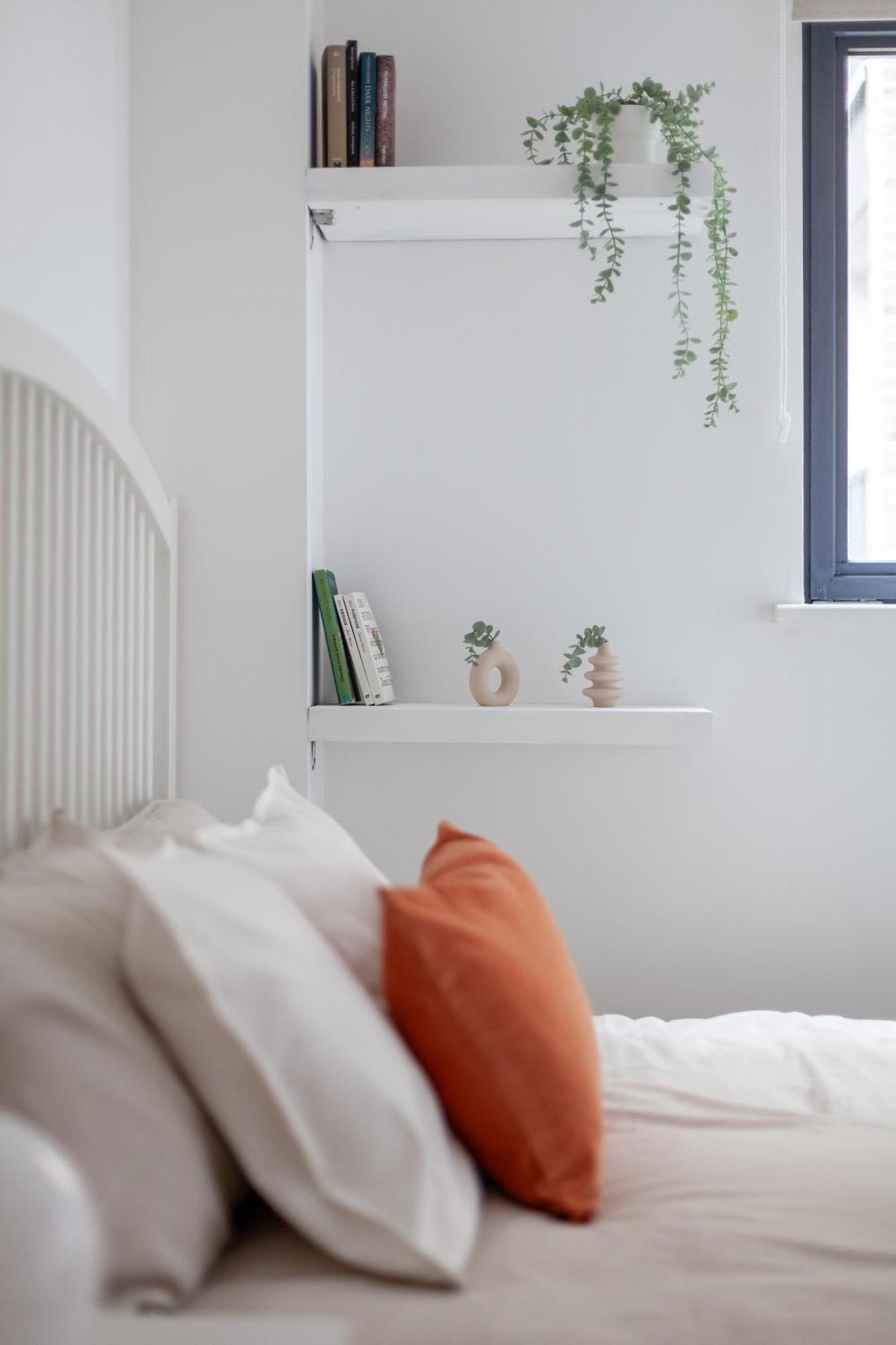Modern 3 Bed & 3 Bathrooms Flat, Hackney Downs