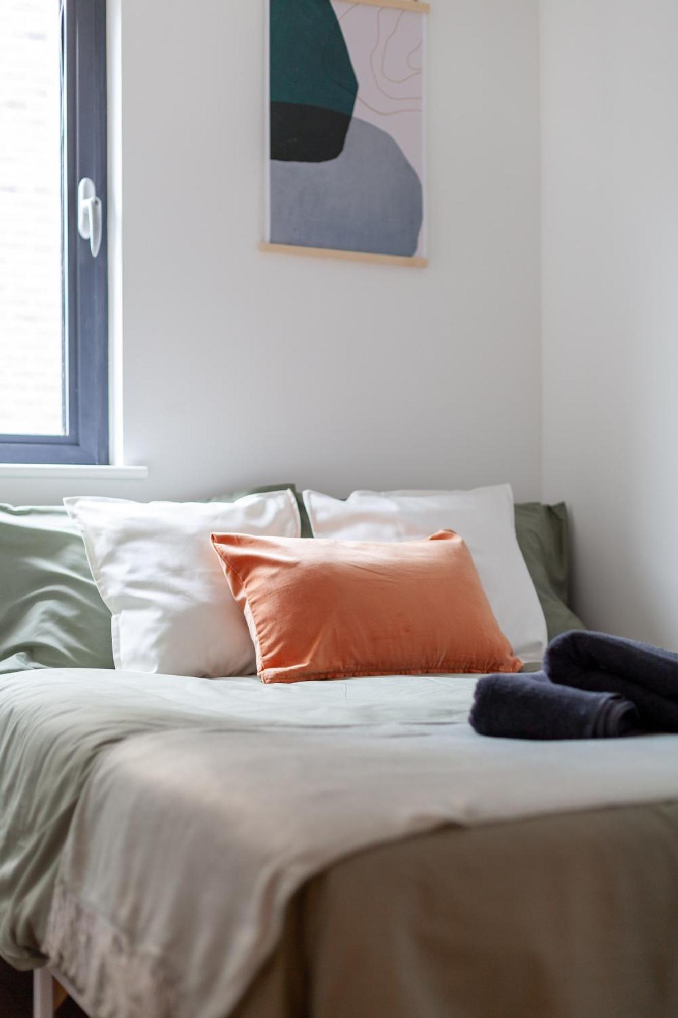 Modern 3 Bed & 3 Bathrooms Flat, Hackney Downs Appartement *
