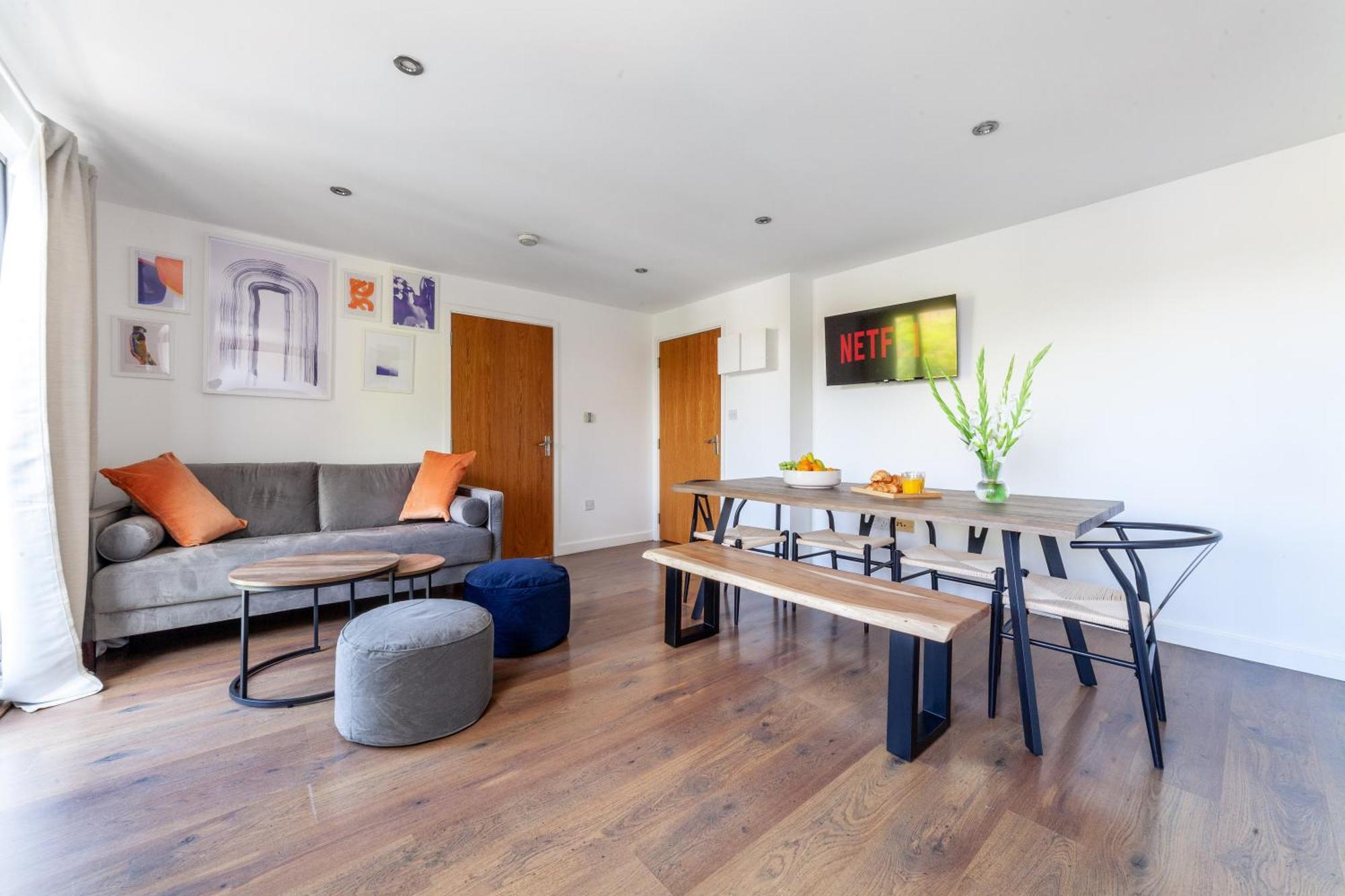 Modern 3 Bed & 3 Bathrooms Flat, Hackney Downs * Londres