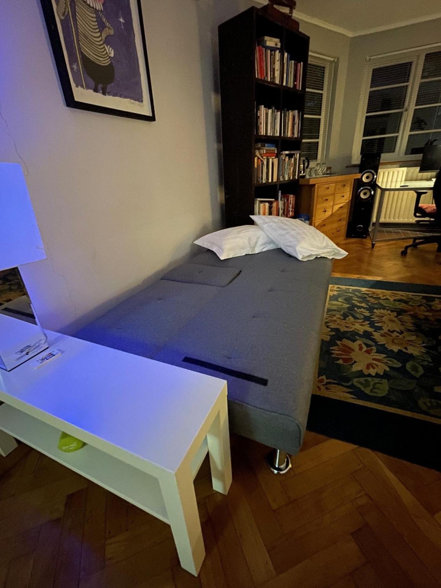 Pensión Large Double Bedroom 10 Minutes To