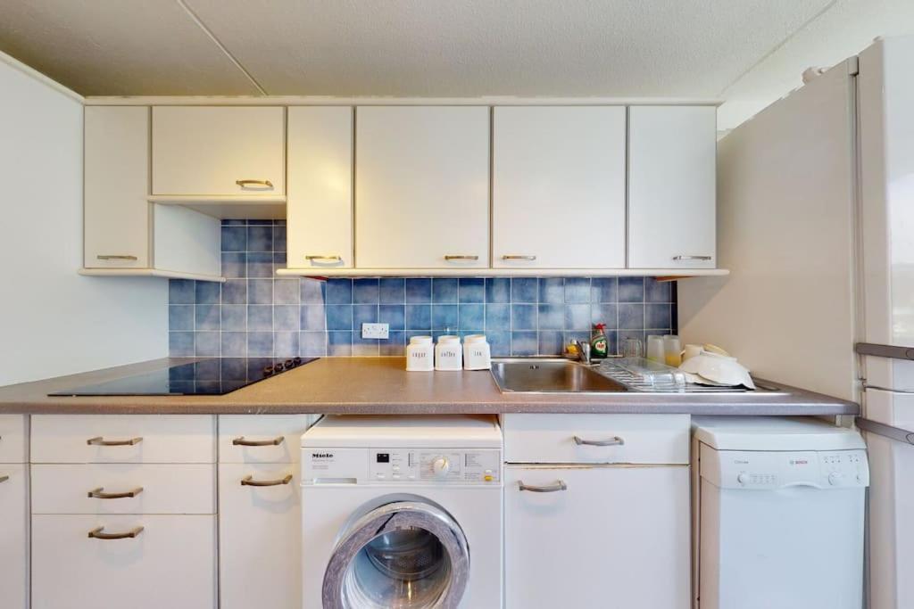 Canal View 2bd Flat - Regents Park! Appartement Londres