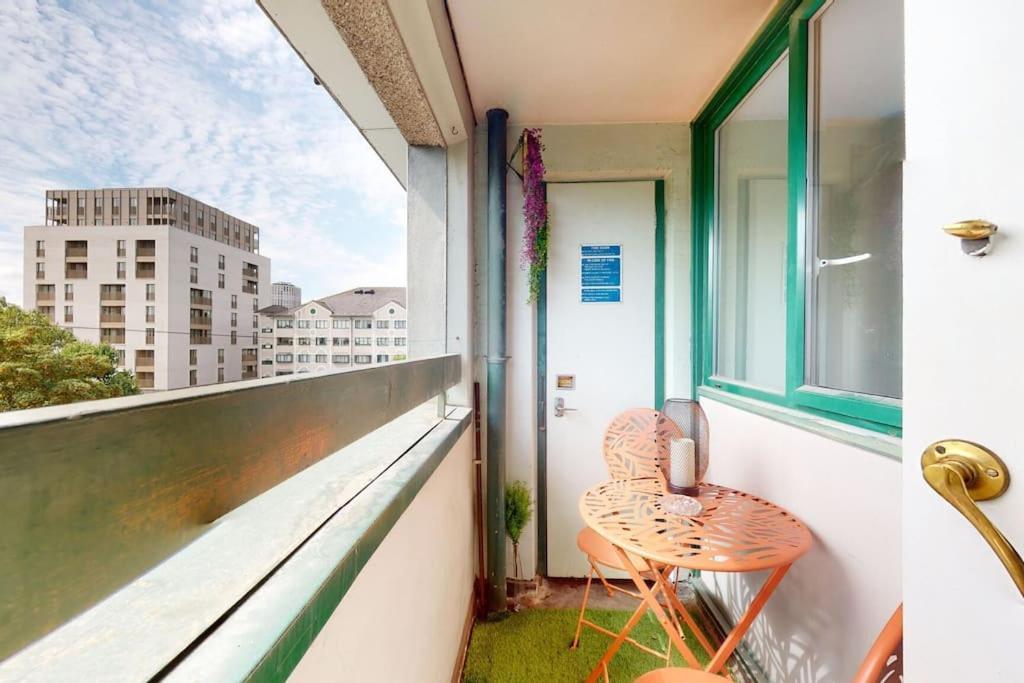 Canal View 2bd Flat - Regents Park! Appartement *