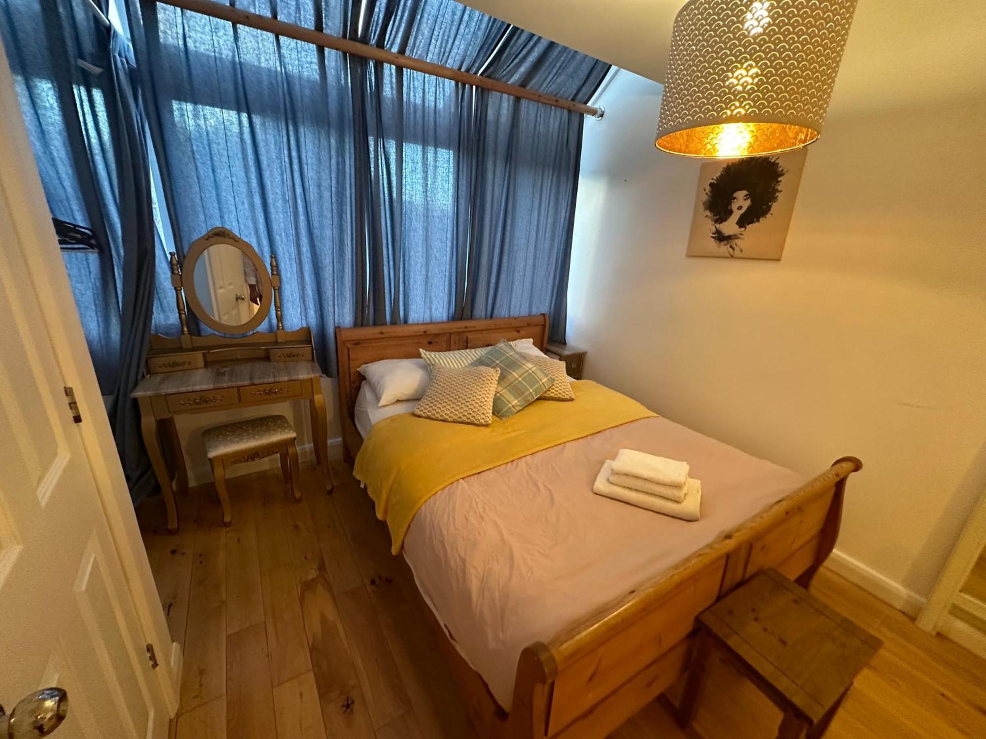Casa de hóspedes Cozy Rooms Near Central London *
