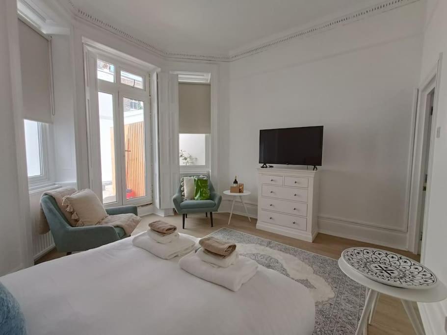 Charming And Cosy 1 Bed With Terrace In Prime South Kensington Location * Londres