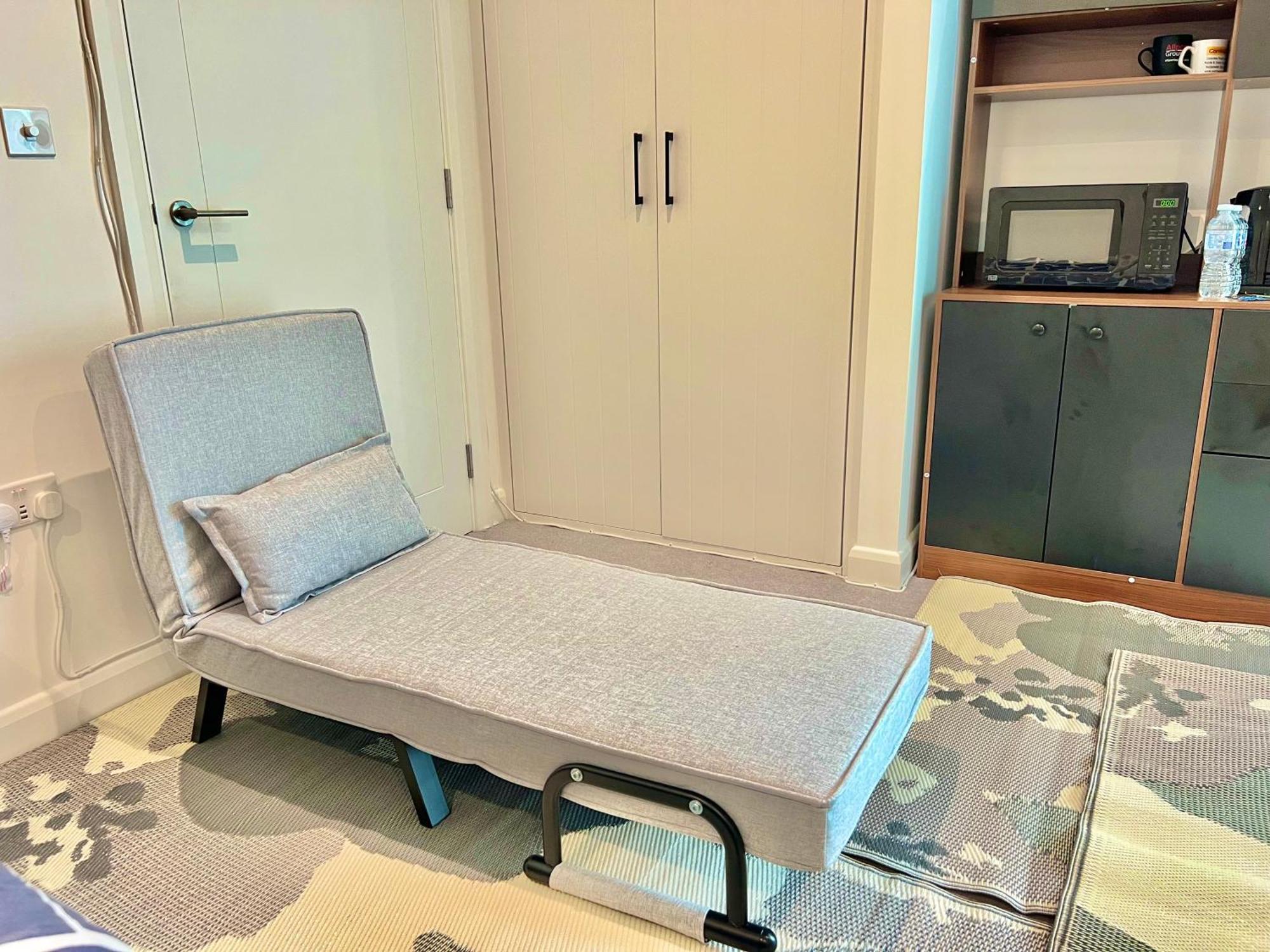 Lux King Penthouse W Private Entrance Appartement *