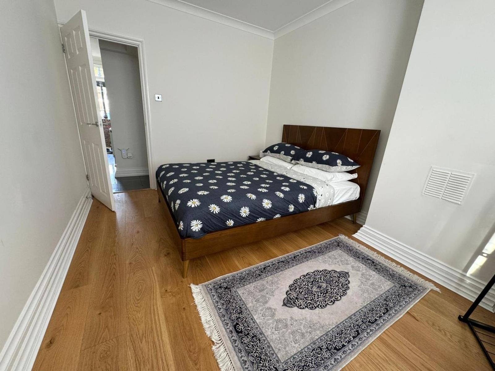 Homely And Very Comfortable * London
