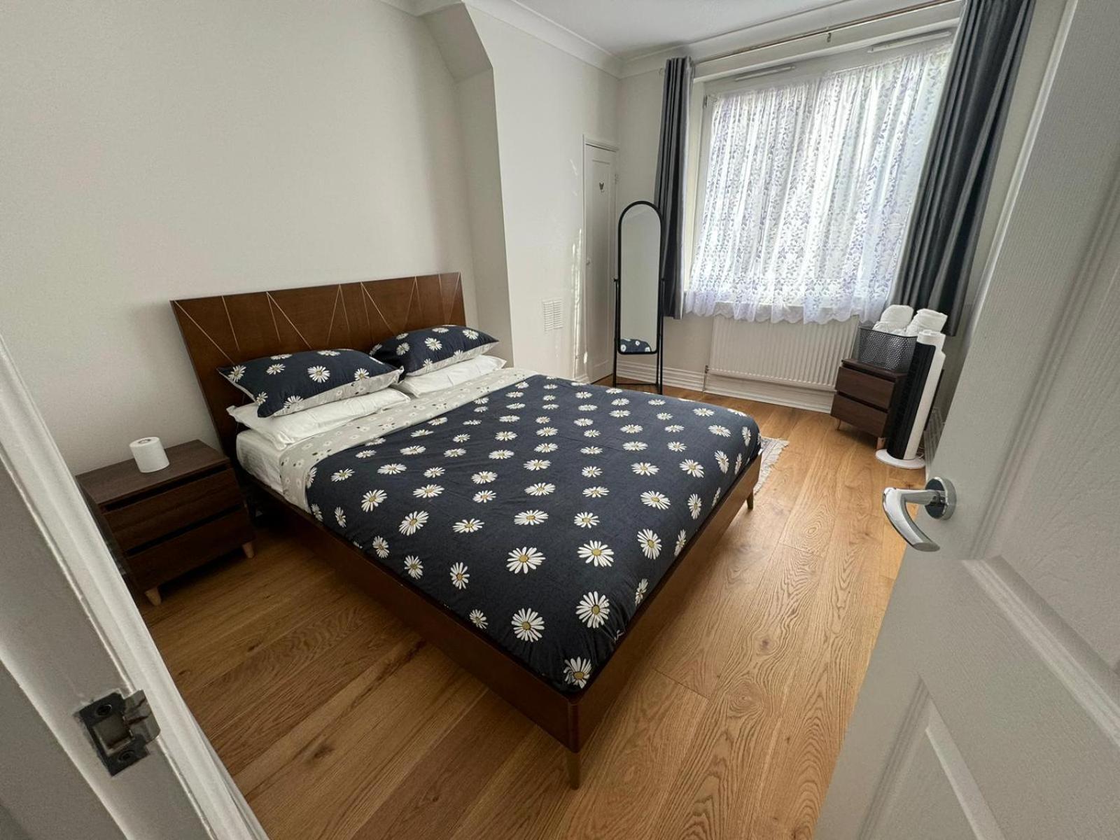 Homely And Very Comfortable Apartamento