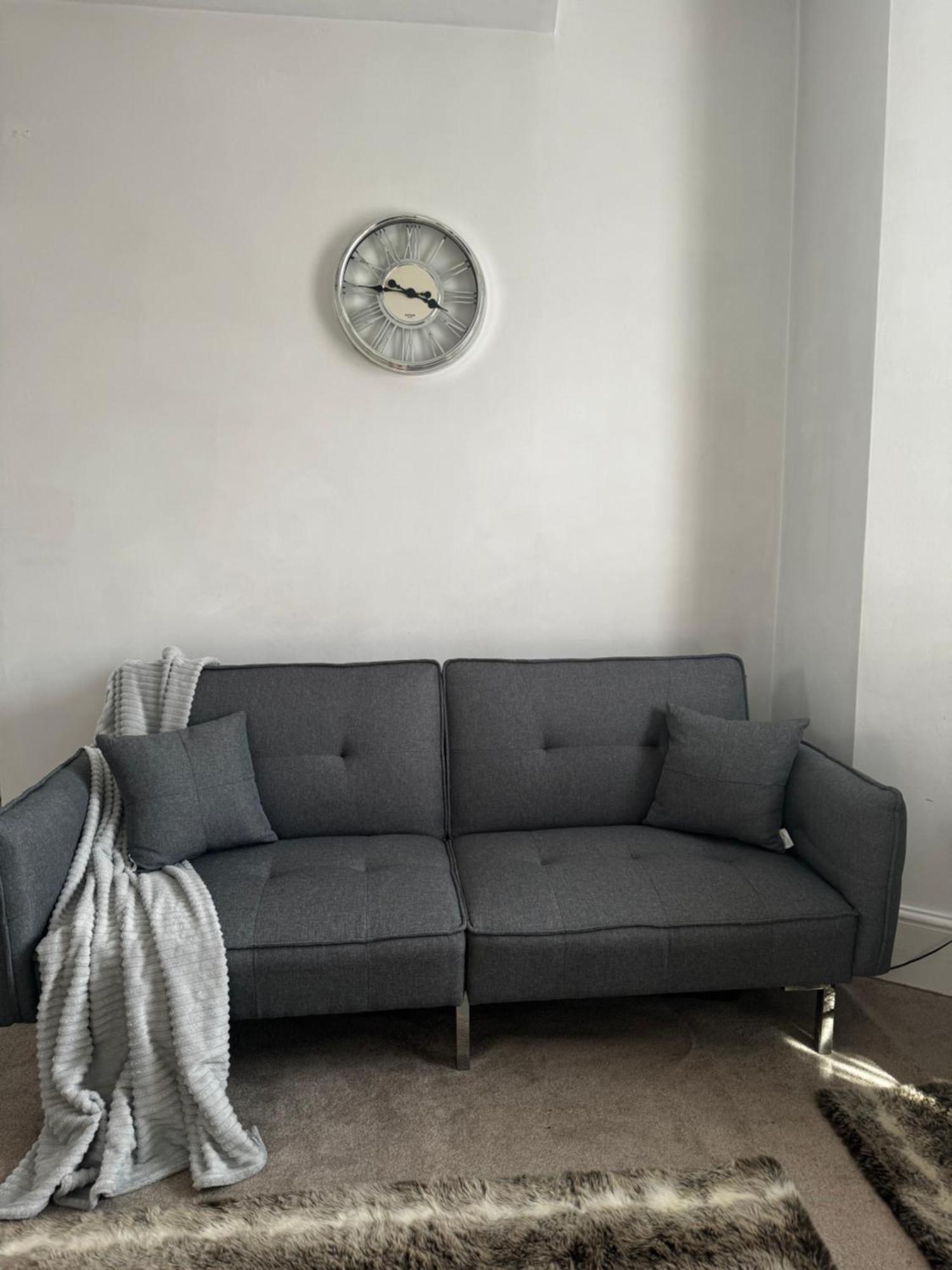5 Min From Westfield, Stratford, , And Elizabeth Olympic Park With Free Netflix Londres