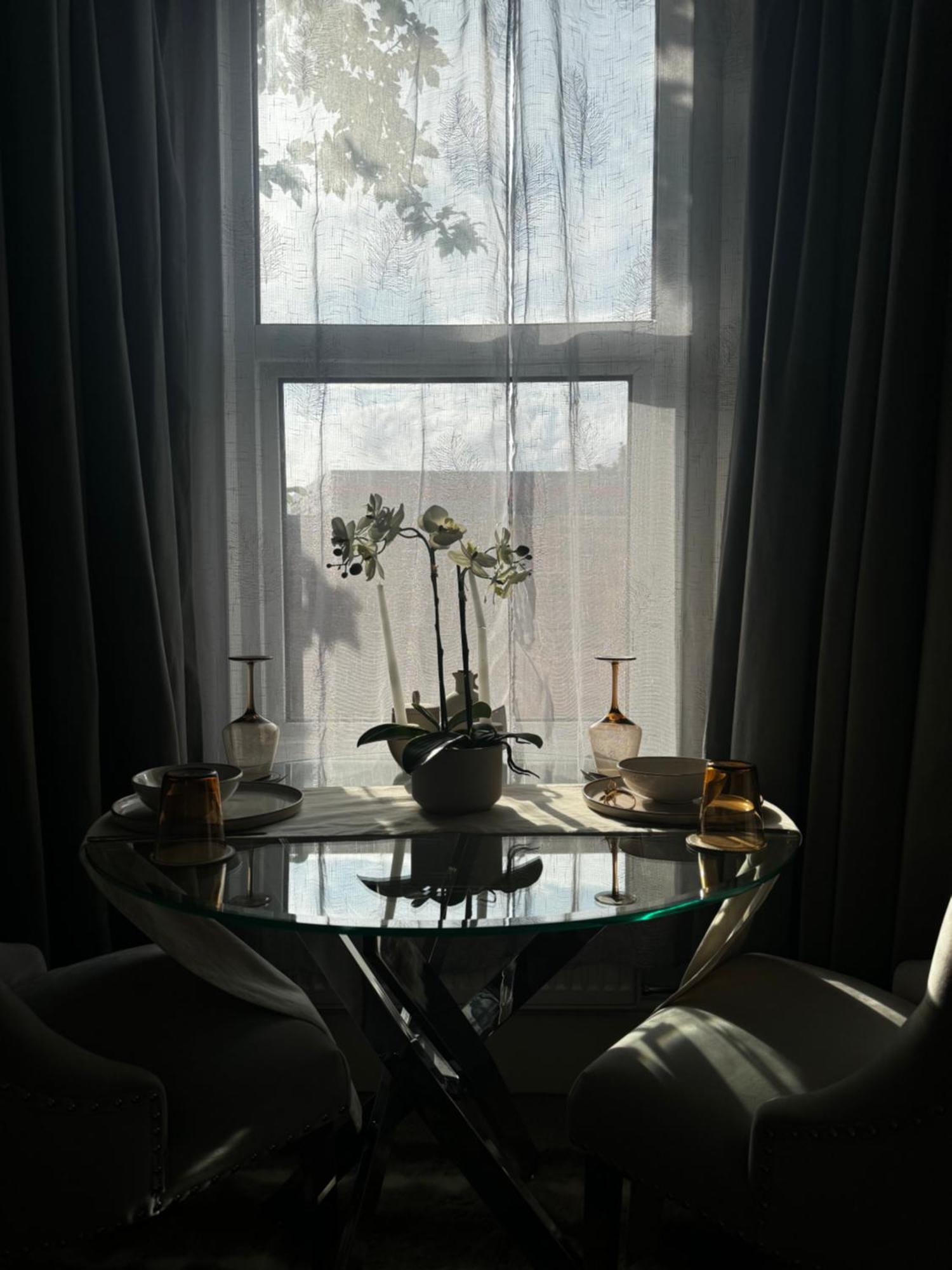 Apartamento 5 Min From Westfield, Stratford, , And Elizabeth Olympic Park With Free Netflix Londres