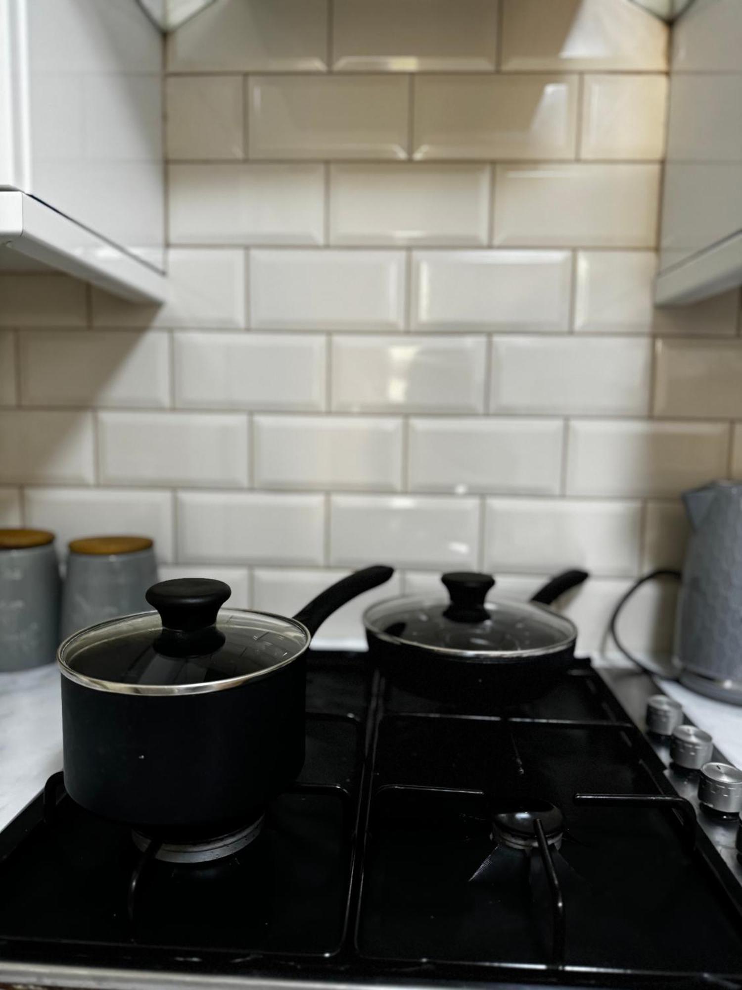 Apartamento 5 Min From Westfield, Stratford, , And Elizabeth Olympic Park With Free Netflix Londres