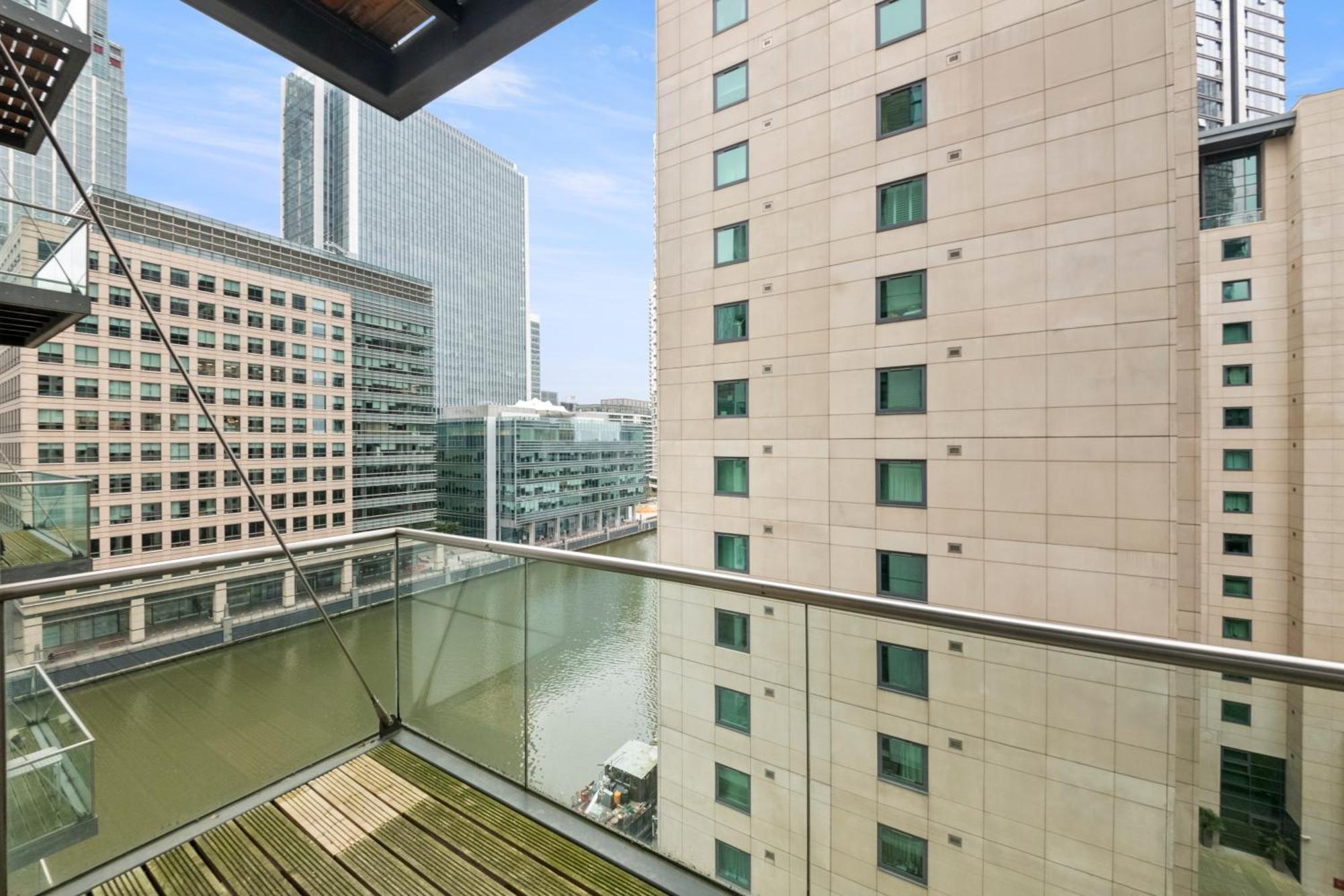 Londwell, Canary Wharf River Thames Balcony Penthouse London