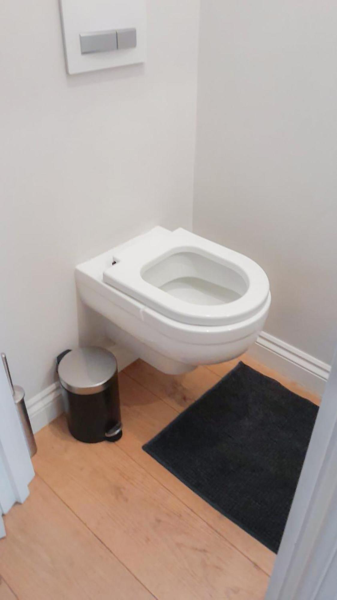 Sleek 2 Bedroom Flat With Private Patio & Firepit In Shepherds Bush, Near Hammersmith * Londres
