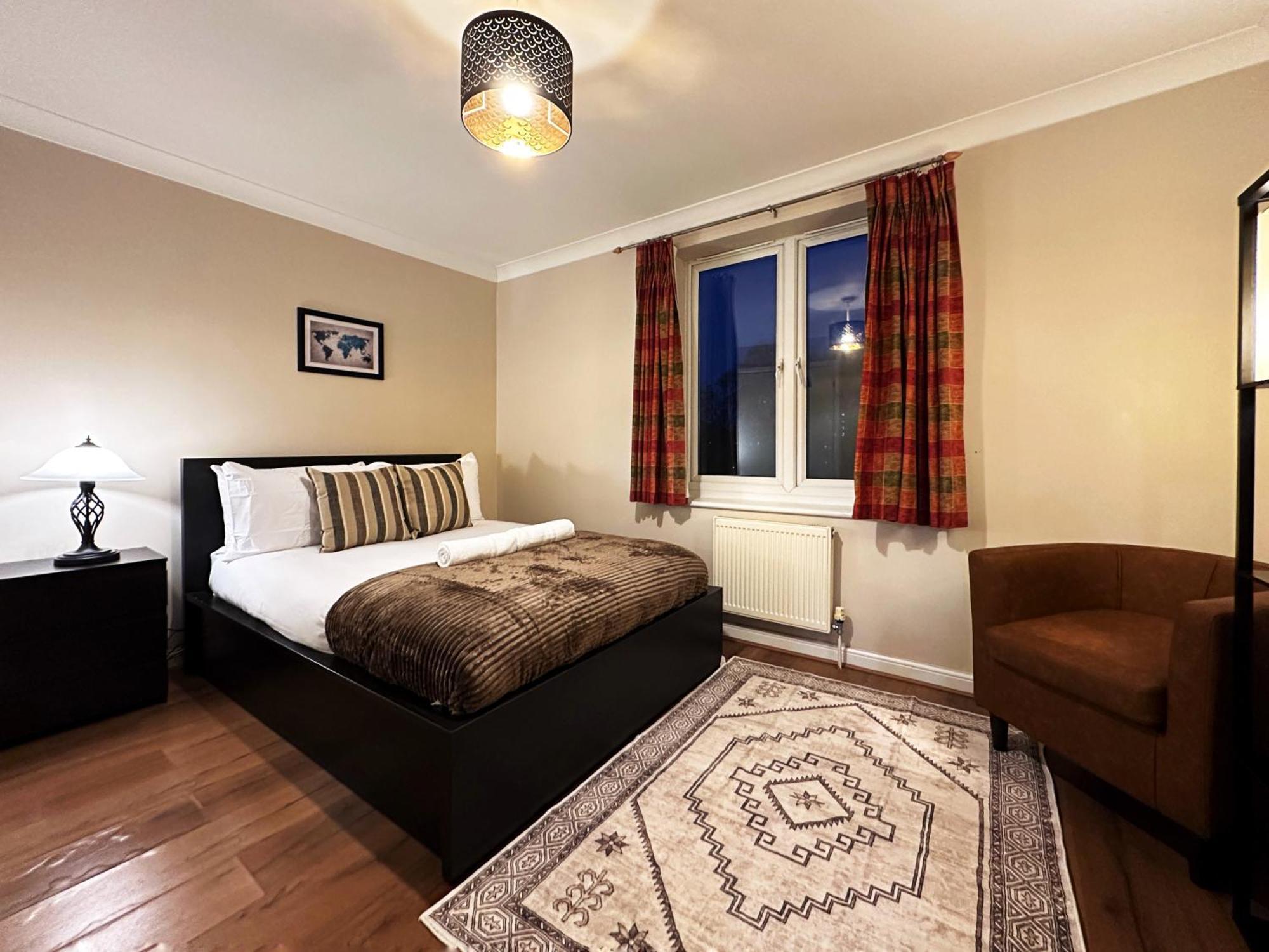 Apartamento Betty's Place In Tower Hill - 2 Double Beds, Max 4 People, Great Location In