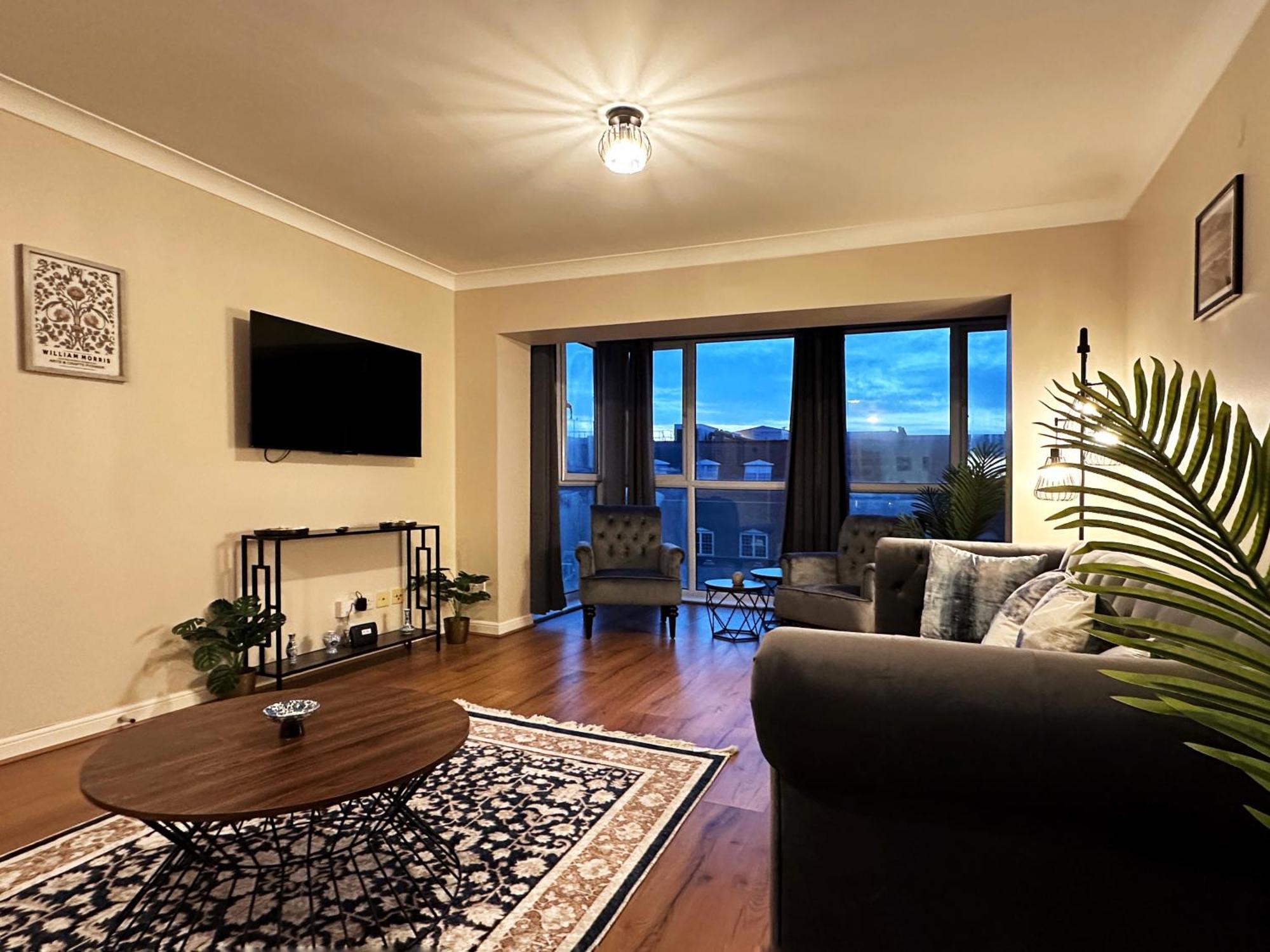 Apartamento Betty's Place In Tower Hill - 2 Double Beds, Max 4 People, Great Location In *