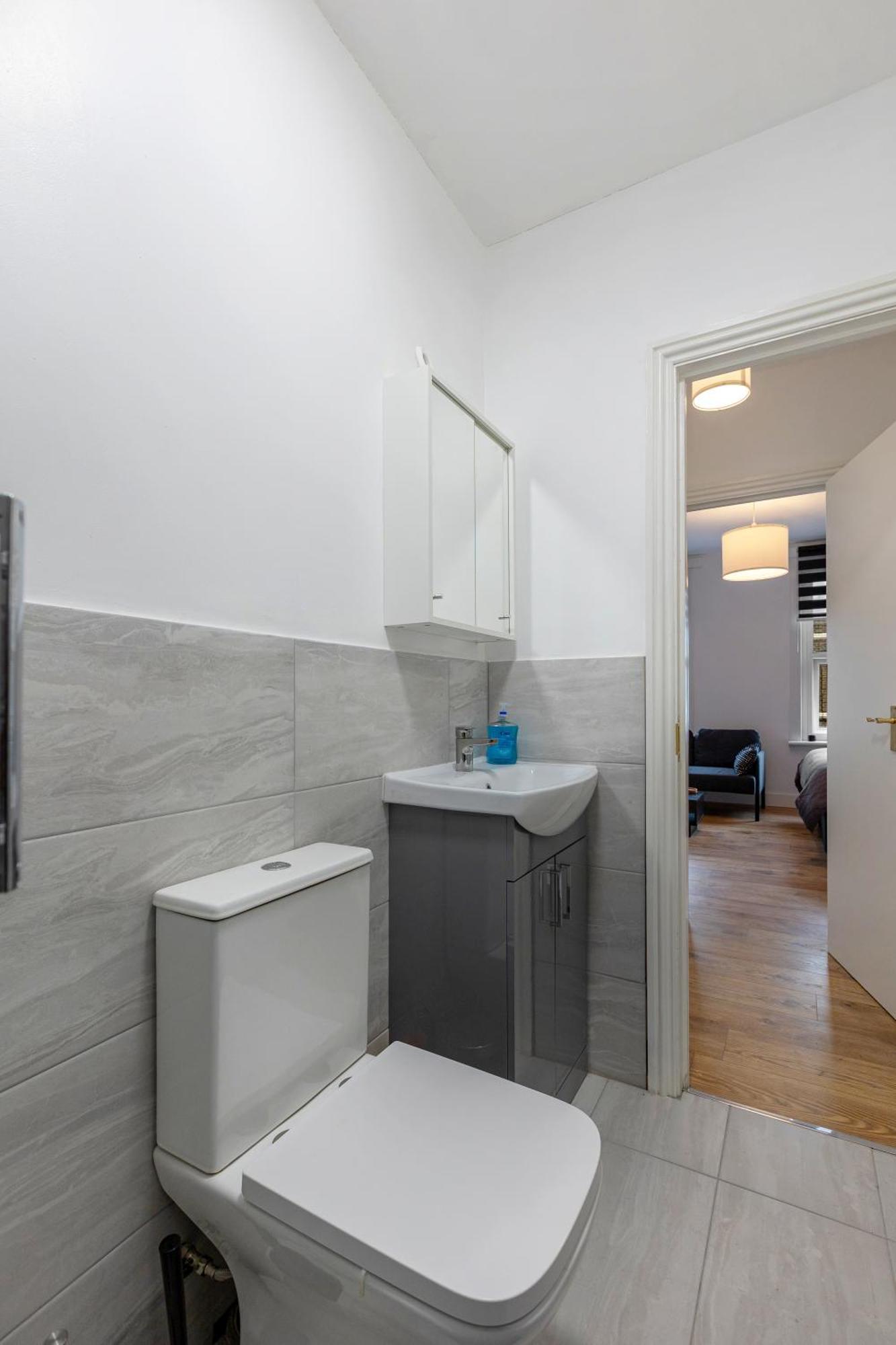 Apartamento From *
