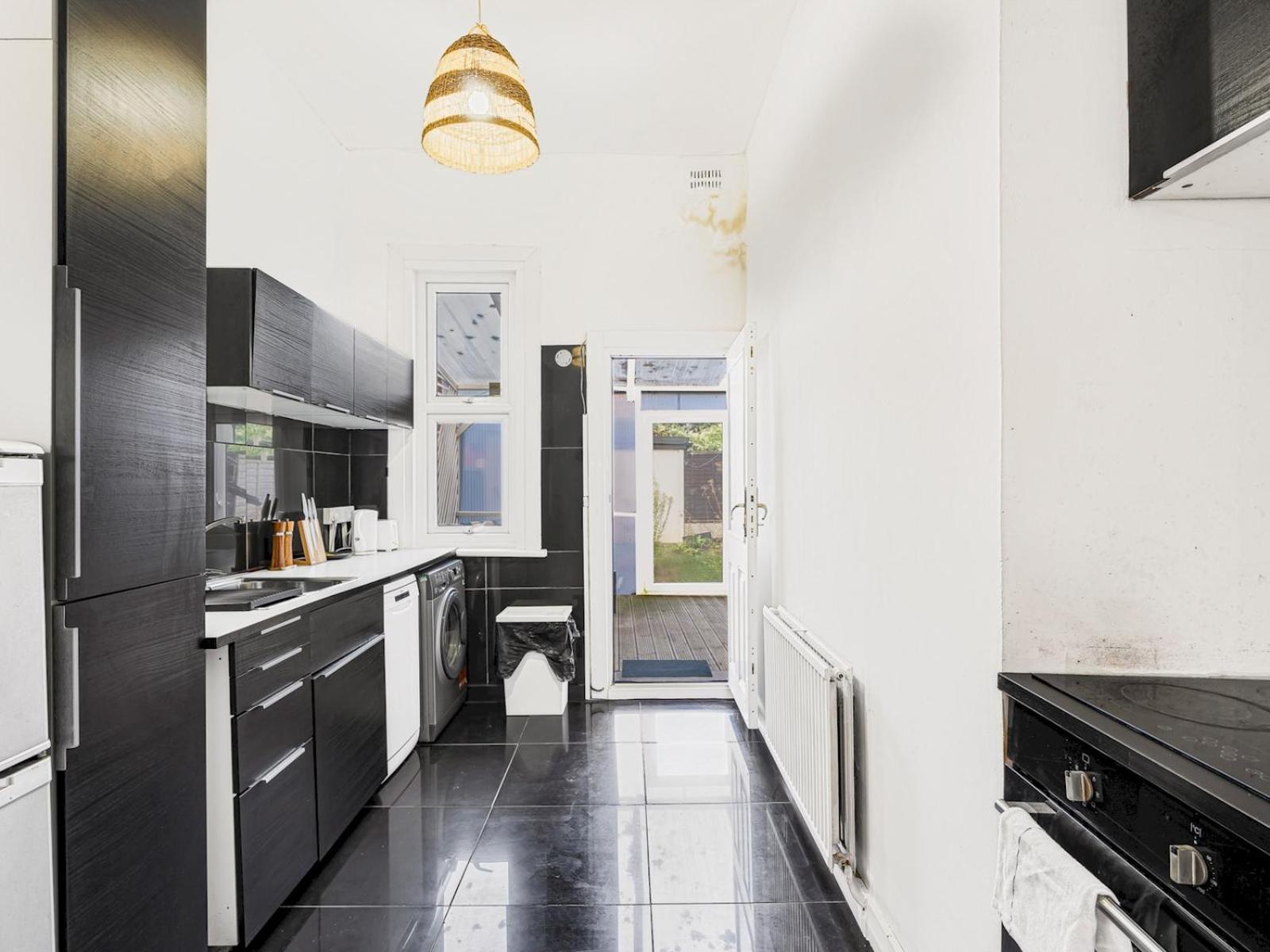 Appartement Bright & Cozy East 1-bed Flat With Garden Londres