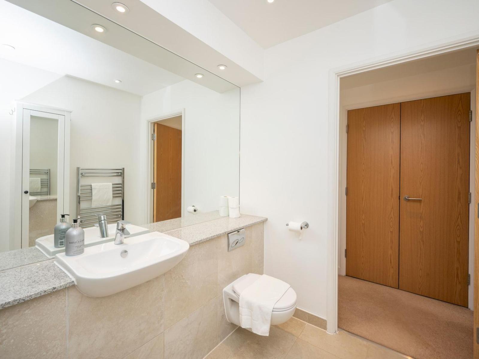 Camberwell Central Spacious Townhouse Se5 Pass The Keys * Londres