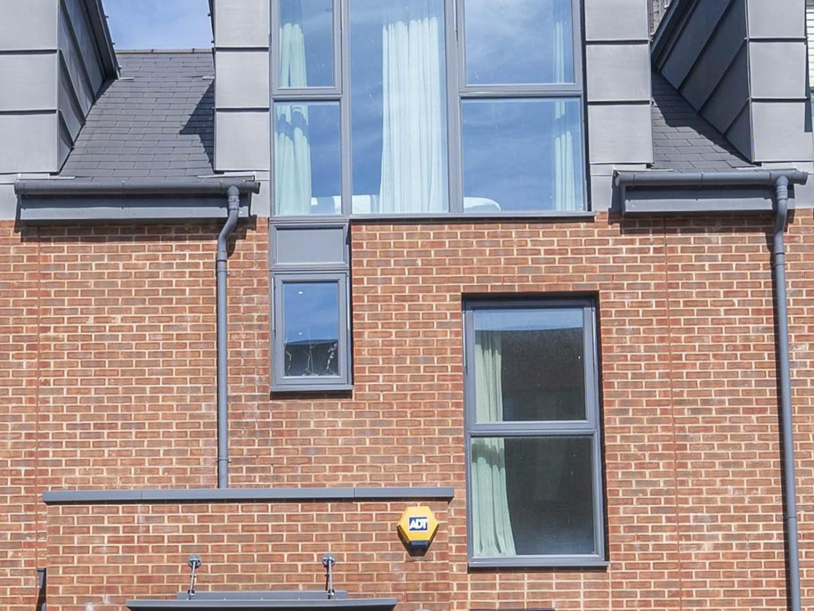 Hébergement de vacances Camberwell Central Spacious Townhouse Se5 Pass The Keys Londres