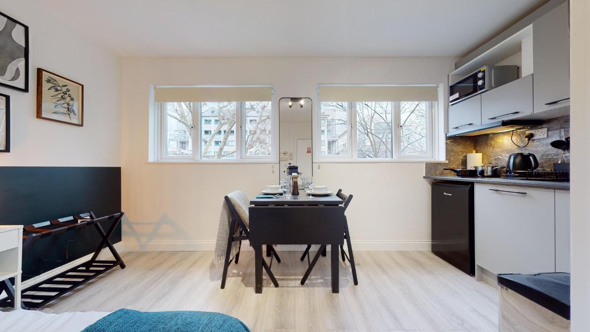 Apartment Stylish Near Regents Park! London