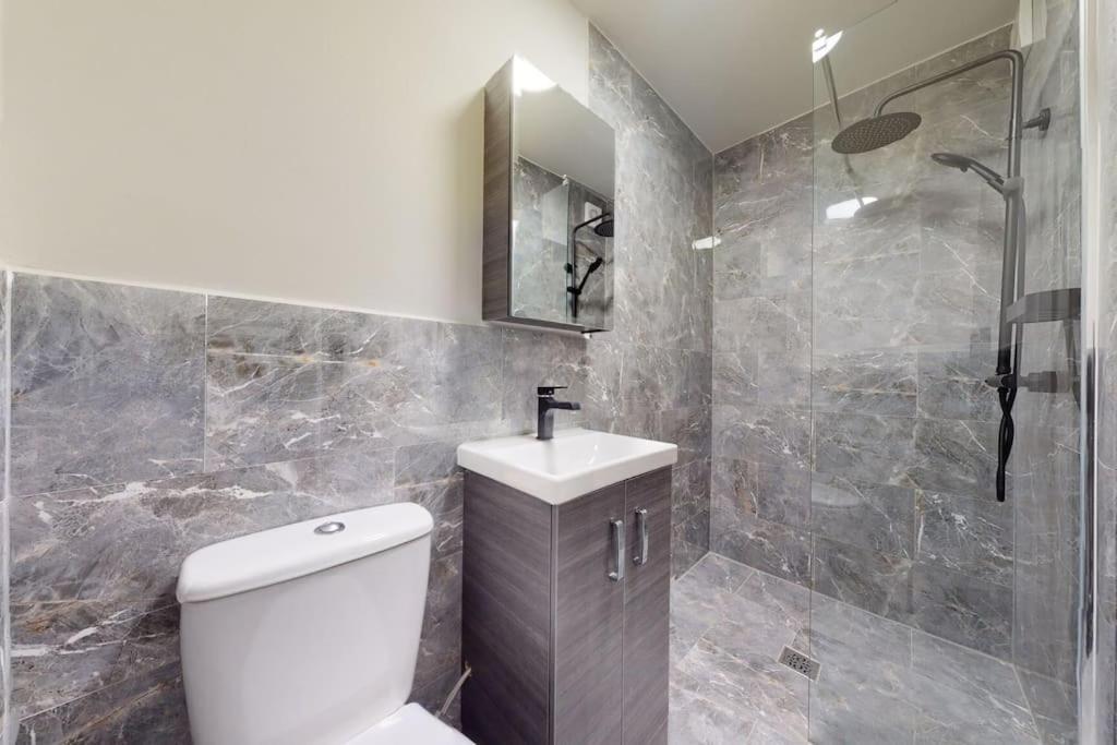 Apartment Stylish Near Regents Park! *