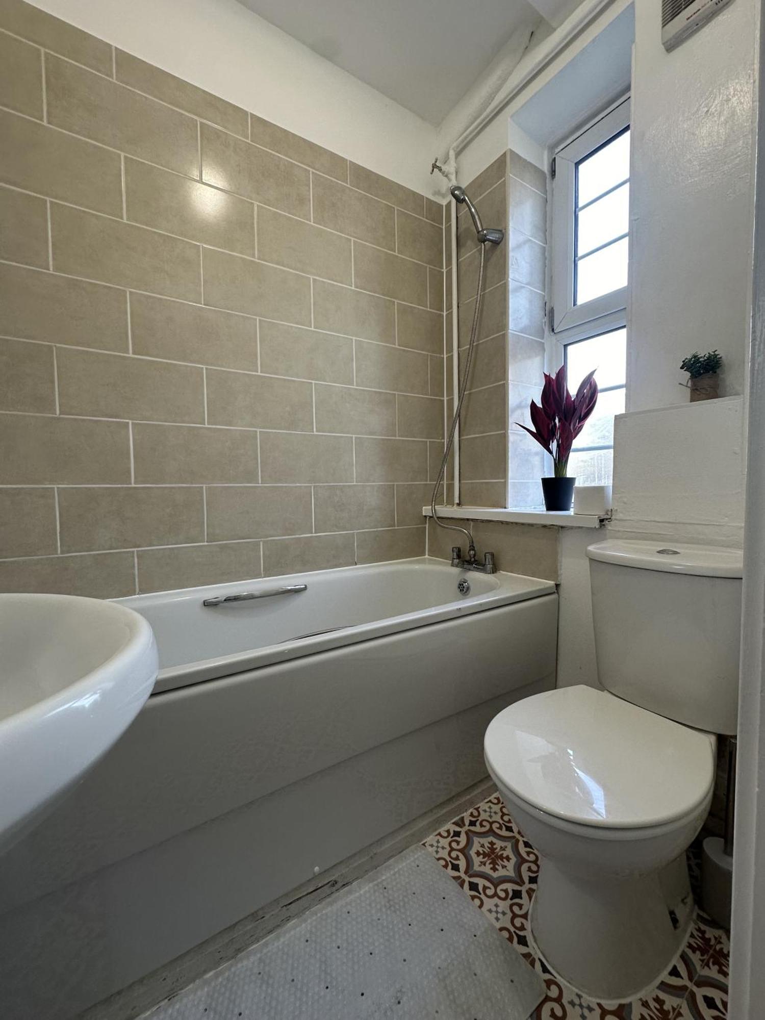 Chic 3 Bedroom Flat Ontower Bridge Apartamento Londres