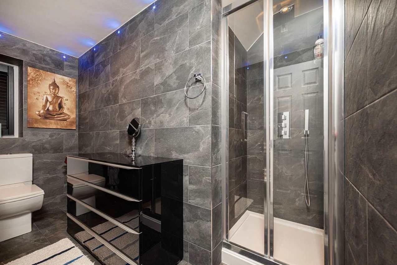 Luxury Flat In Cheslea Prime Location Londen