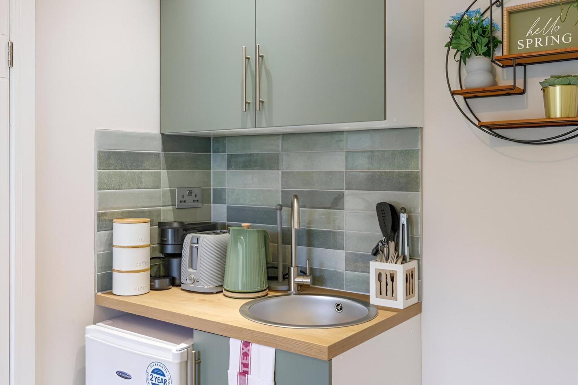 Serene Getaway With Calming Ambiance * London
