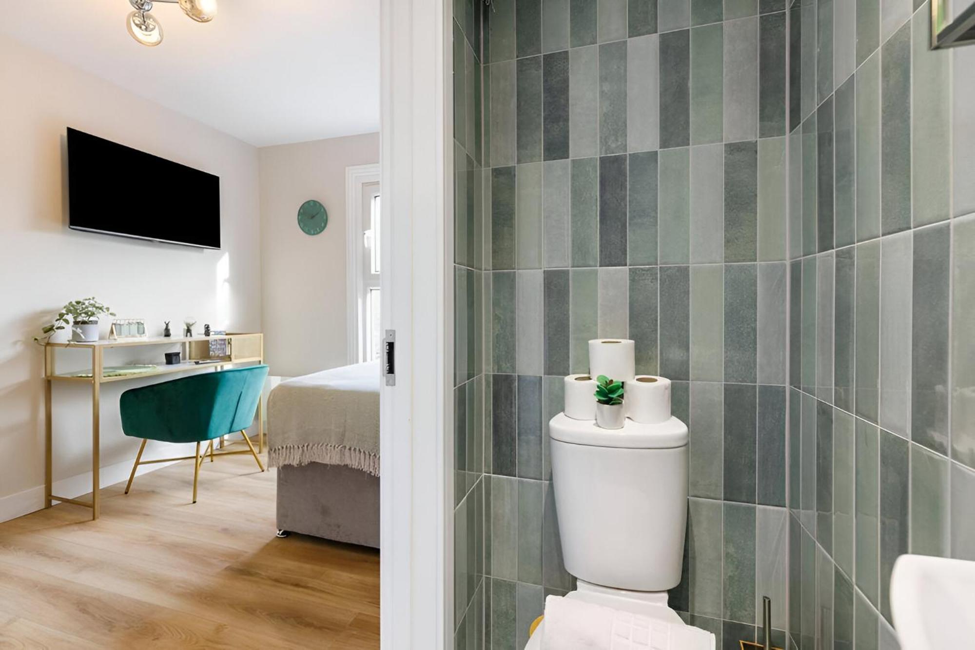 Serene Getaway With Calming Ambiance London