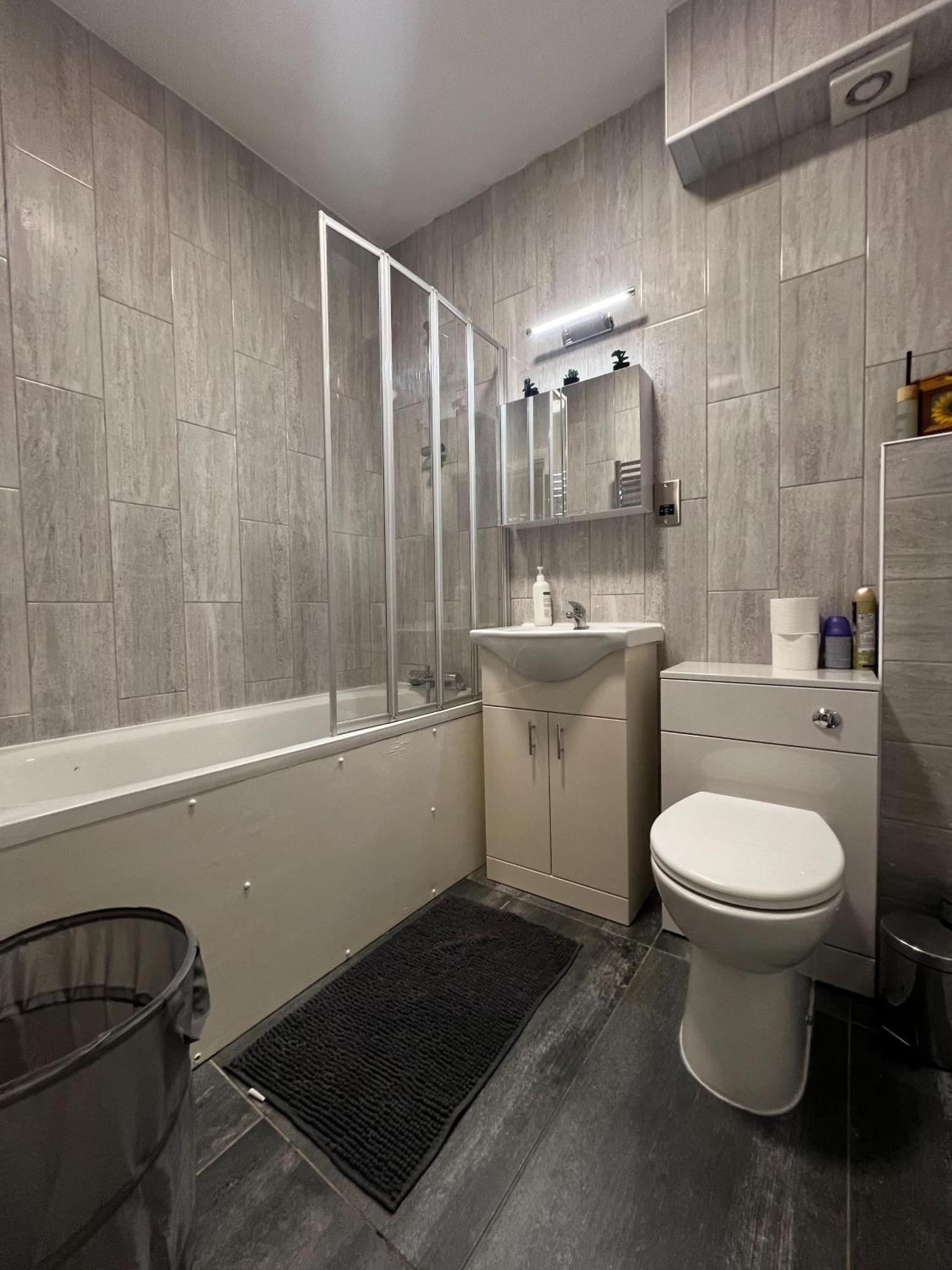 Wembley Stunning Apartamento *