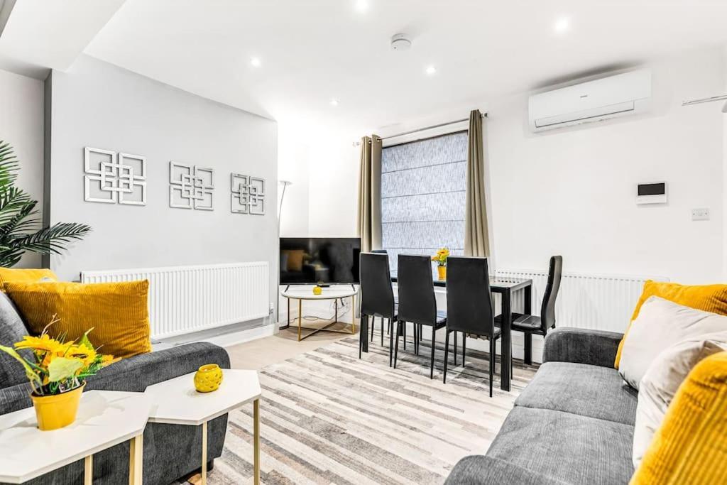 Luxaway Holland Park With Ac - Sleeps 8 Apartment *