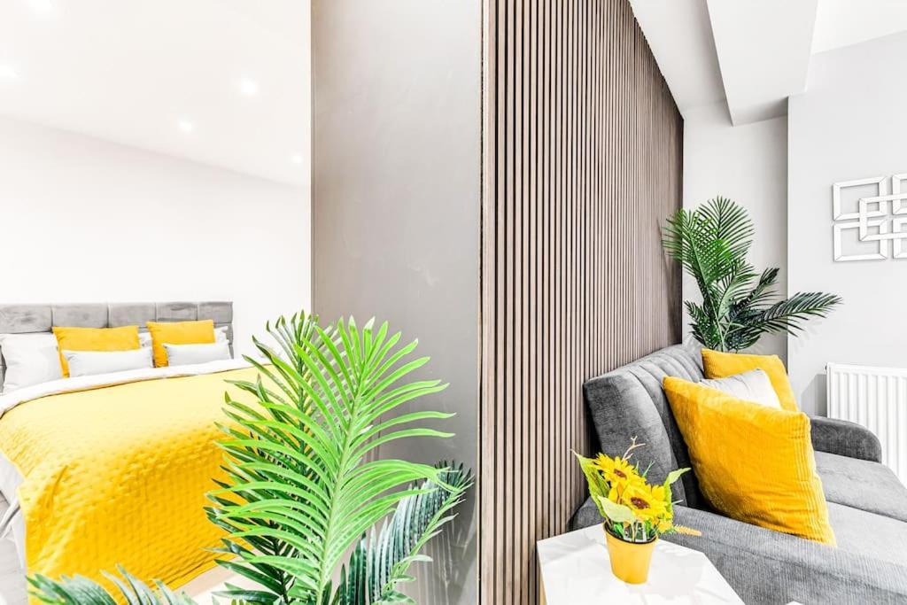Luxaway Holland Park With Ac - Sleeps 8 London
