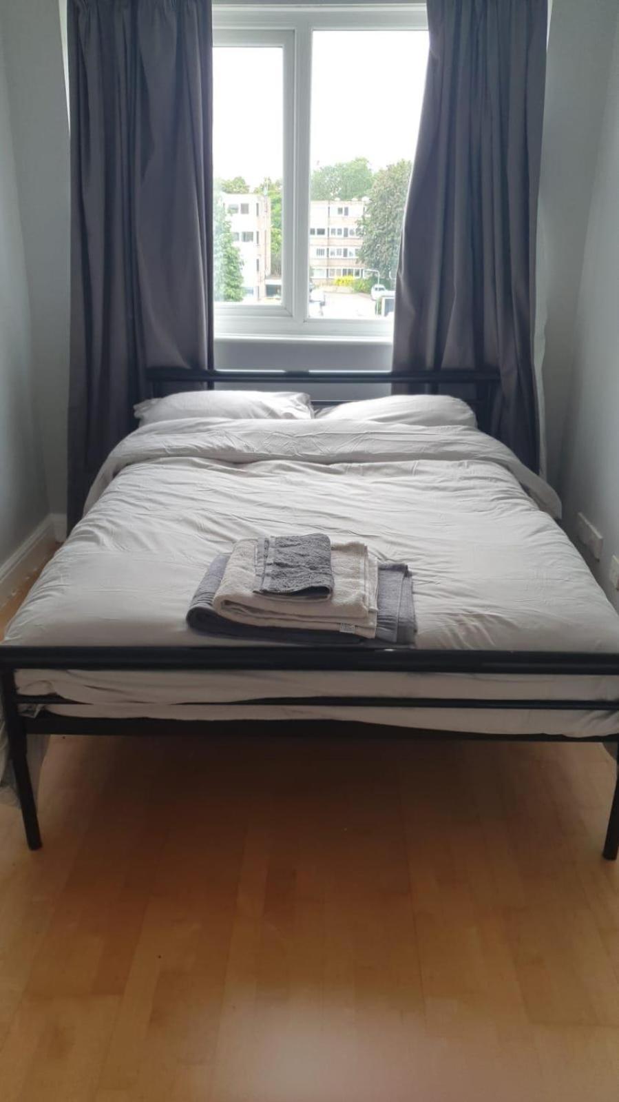 Appartement Spacious Wanstead Apartment- Sleeps 4! *