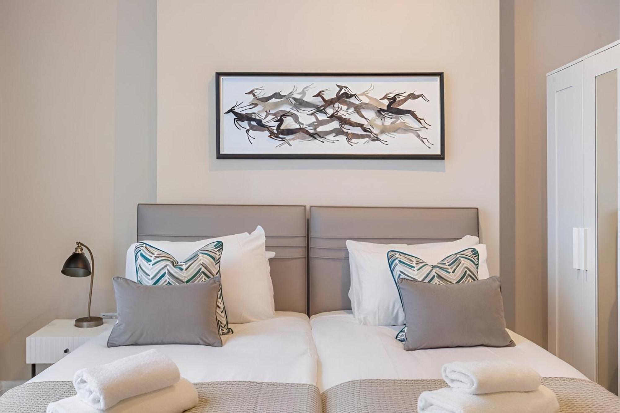 Earthy Elegance Stylish 4br For Urban Escapes * Londres
