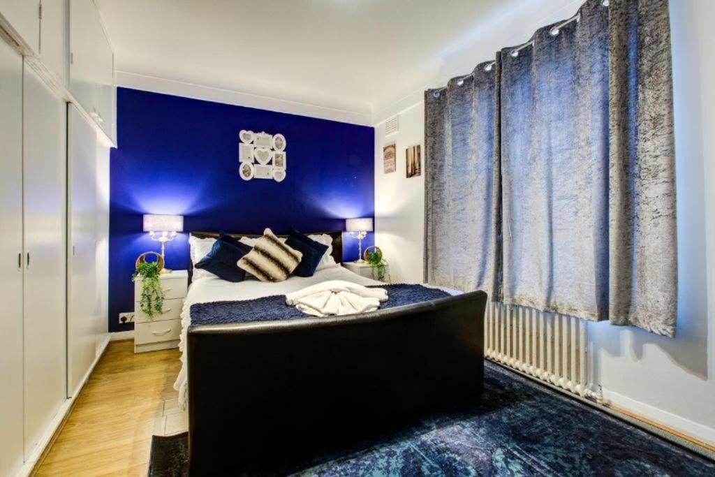 Comfortable Family Near Oxford Street *