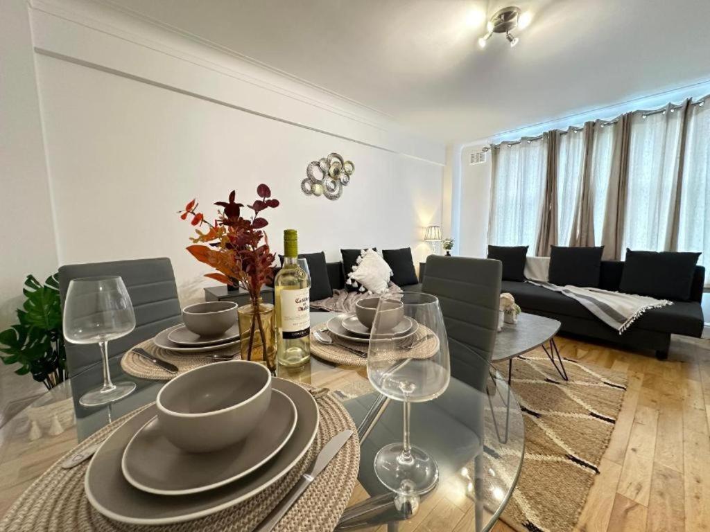 Beautiful Family Near Marble Arch London