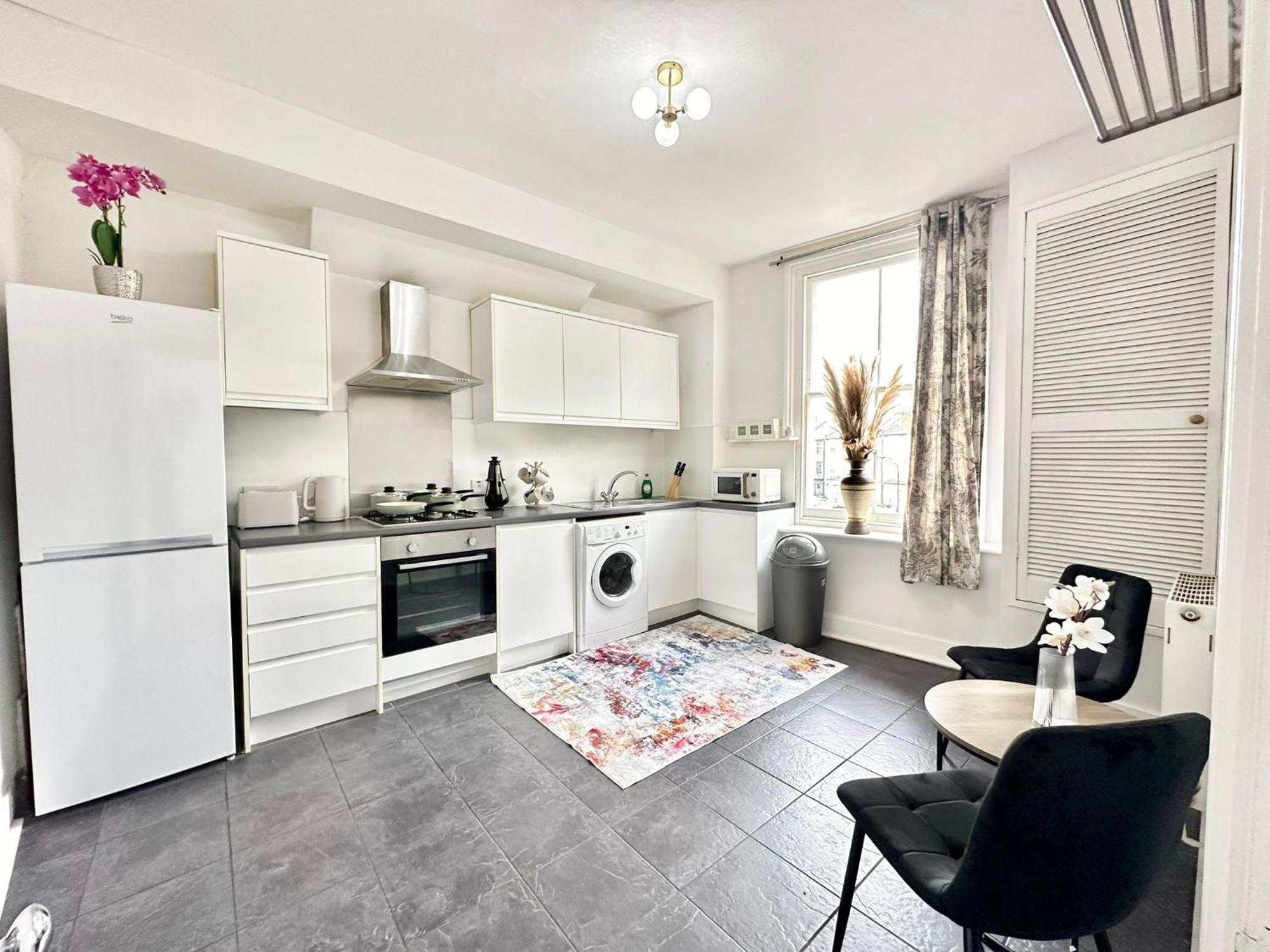 Central Two Bedroom * London