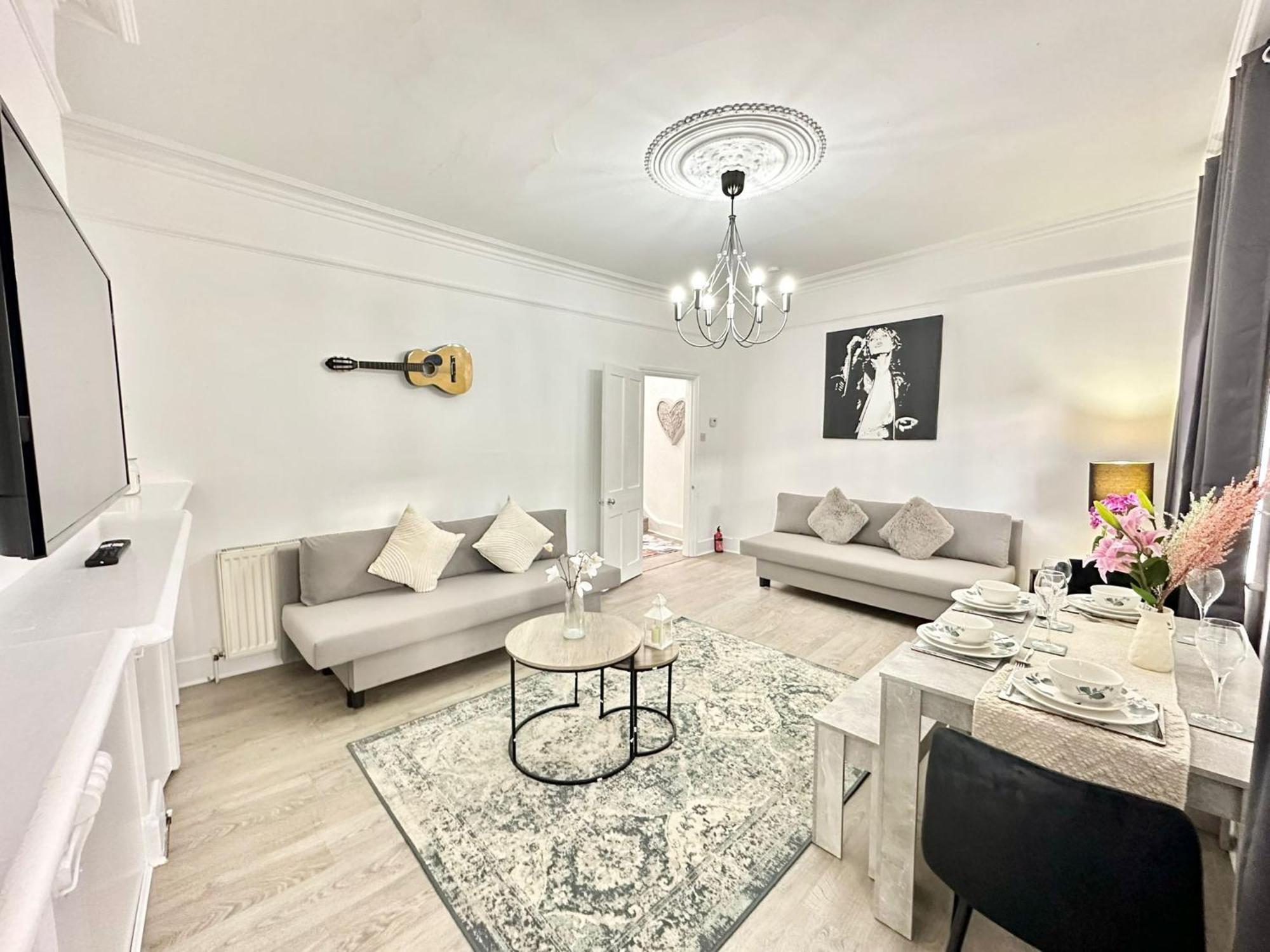 Apartment Central Two Bedroom London