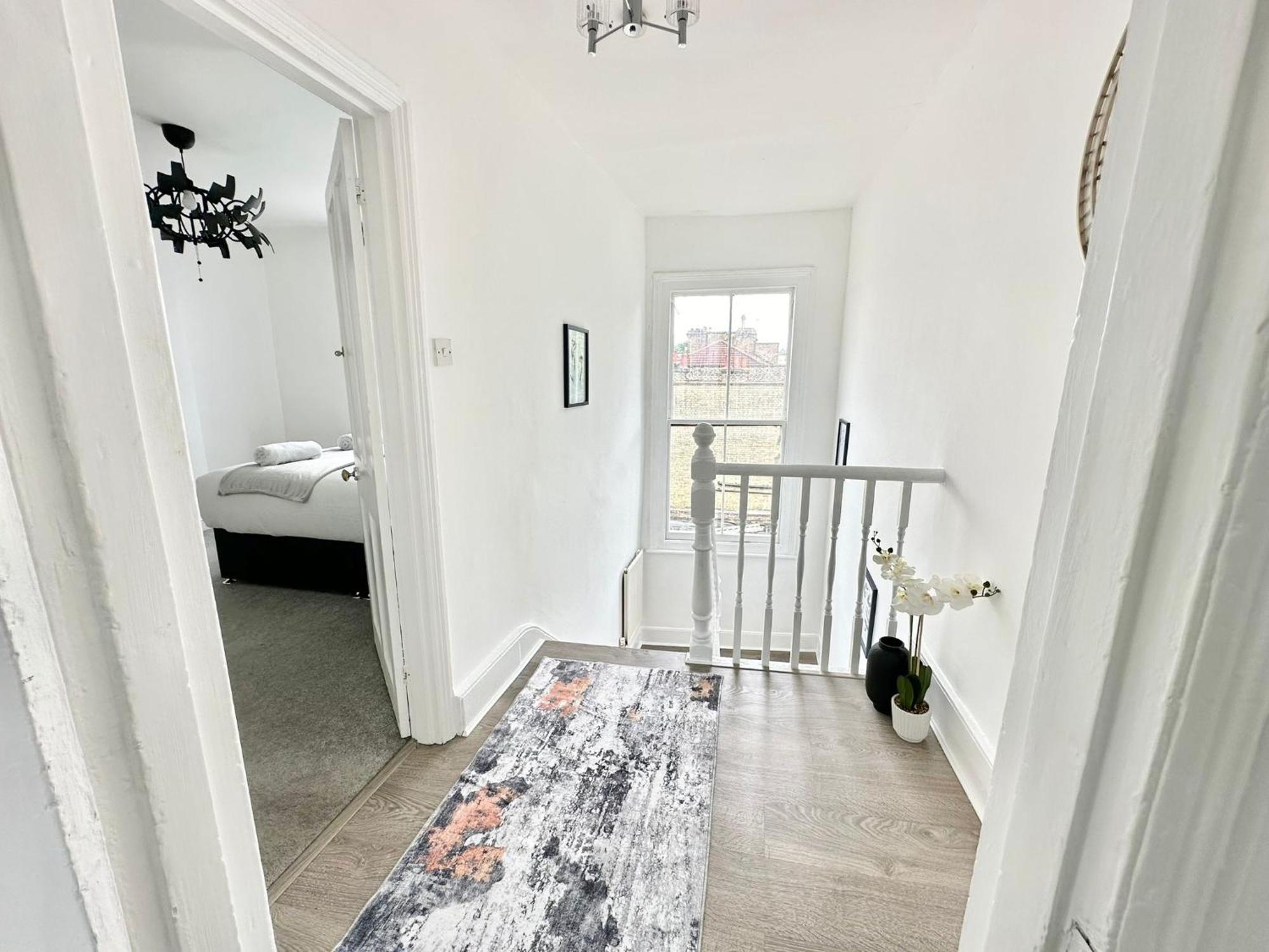 Central Two Bedroom *