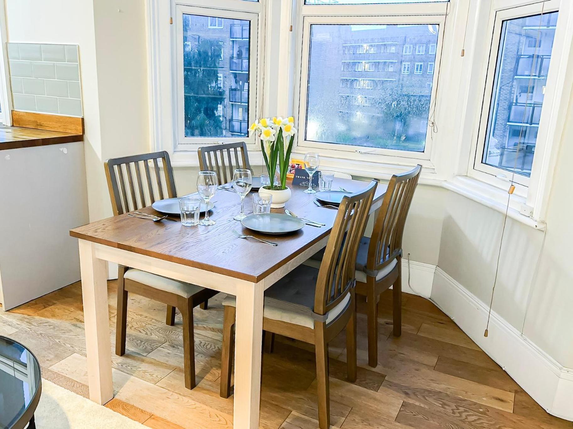 Tranquil 3bdr Haven In Stockwell Near The Oval Apartamento Londres