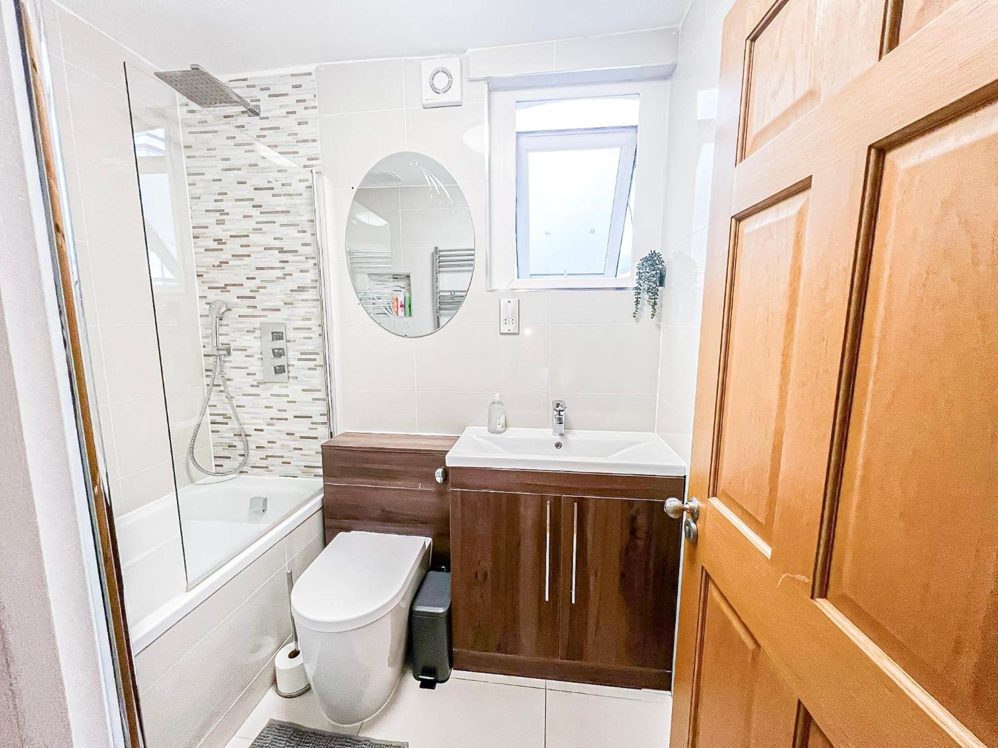 Apartamento Tranquil 3bdr Haven In Stockwell Near The Oval Londres