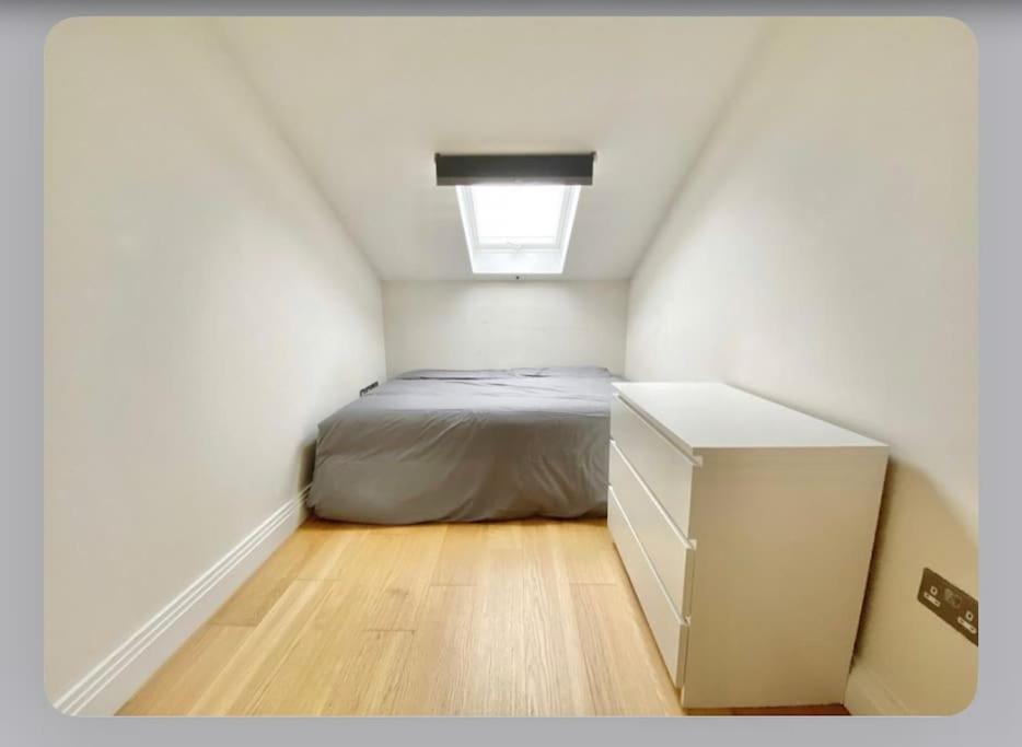 Apartamento Luxury 4-bed With Balcony & Garden, Near Emirates Stadium, 15 Mins To Londres