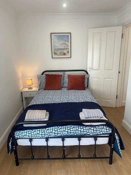 2 Bedroom, Parking, Hounslow St Appartement