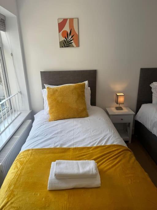2 Bedroom, Parking, Hounslow St Appartement