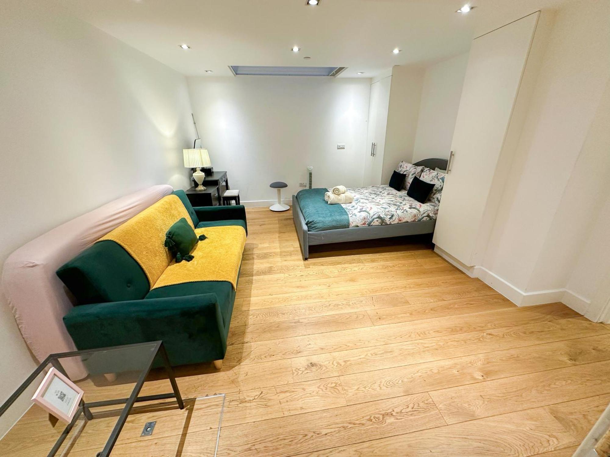 Appartement Chic 3 Bedroom Flat With Private Terrace In Holloway Near Finsbury Park *